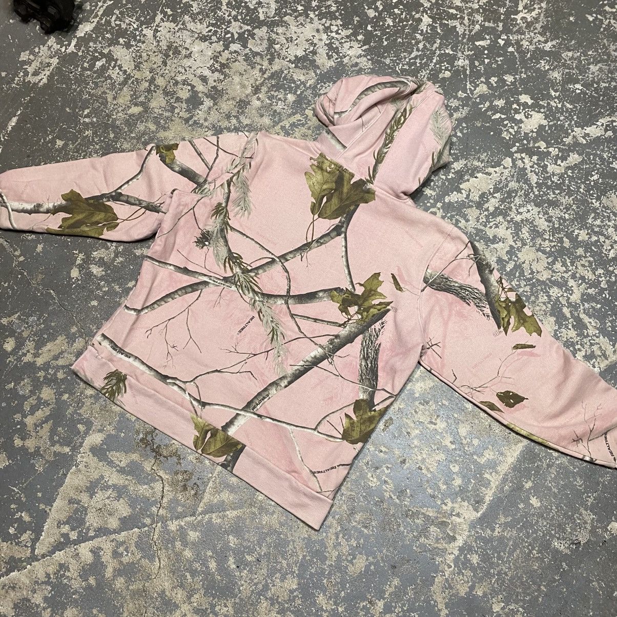 Realtree × Vintage Y2K Gander Mountain Pink Camo RealTree Hoodie Sweatshirt Size US S / EU 44-46 / 1 - 7 Thumbnail