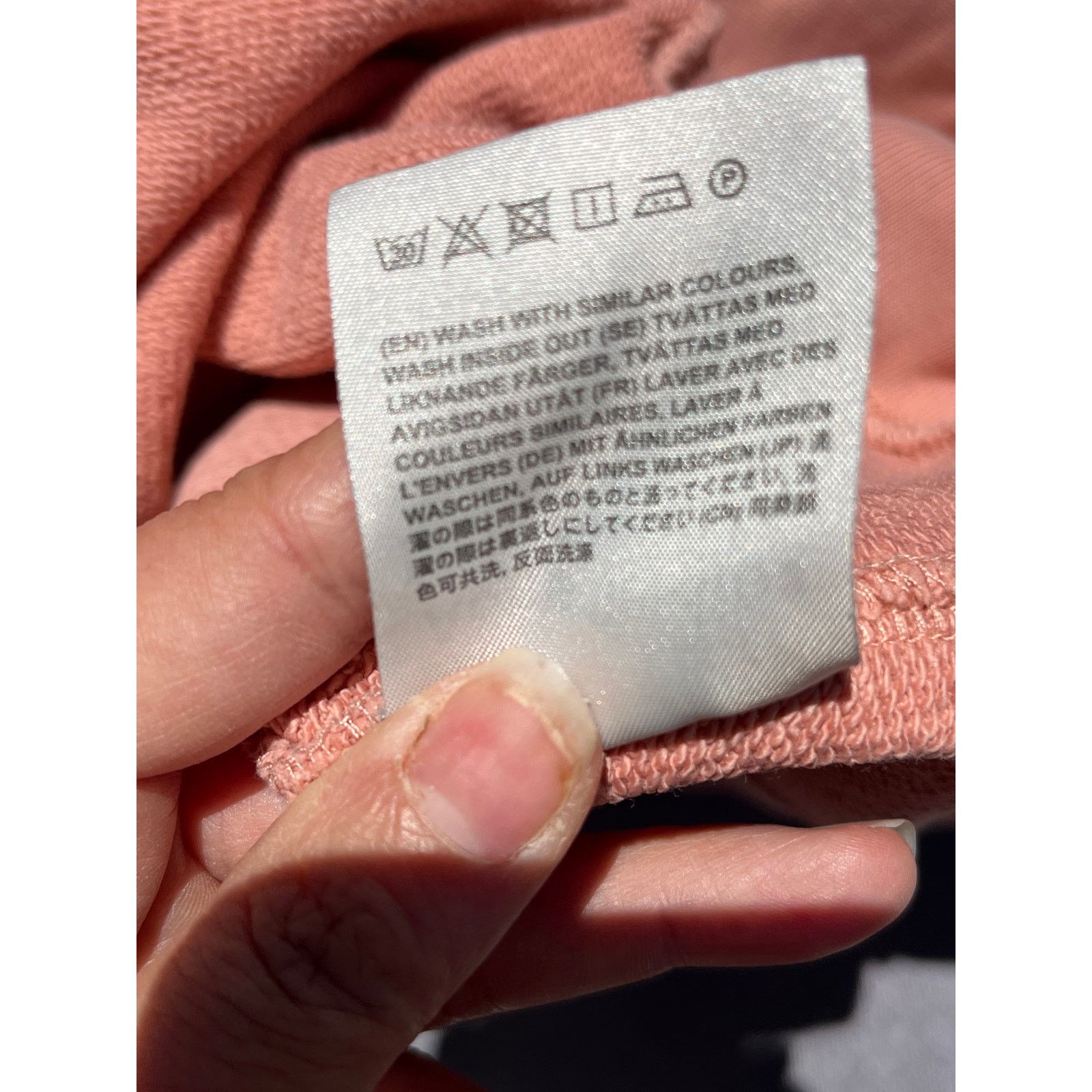 Acne Studios Acne Studios Fairview Face Sweatshirt XS Salmon Crewneck Size XS / US 0-2 / IT 36-38 - 6 Thumbnail