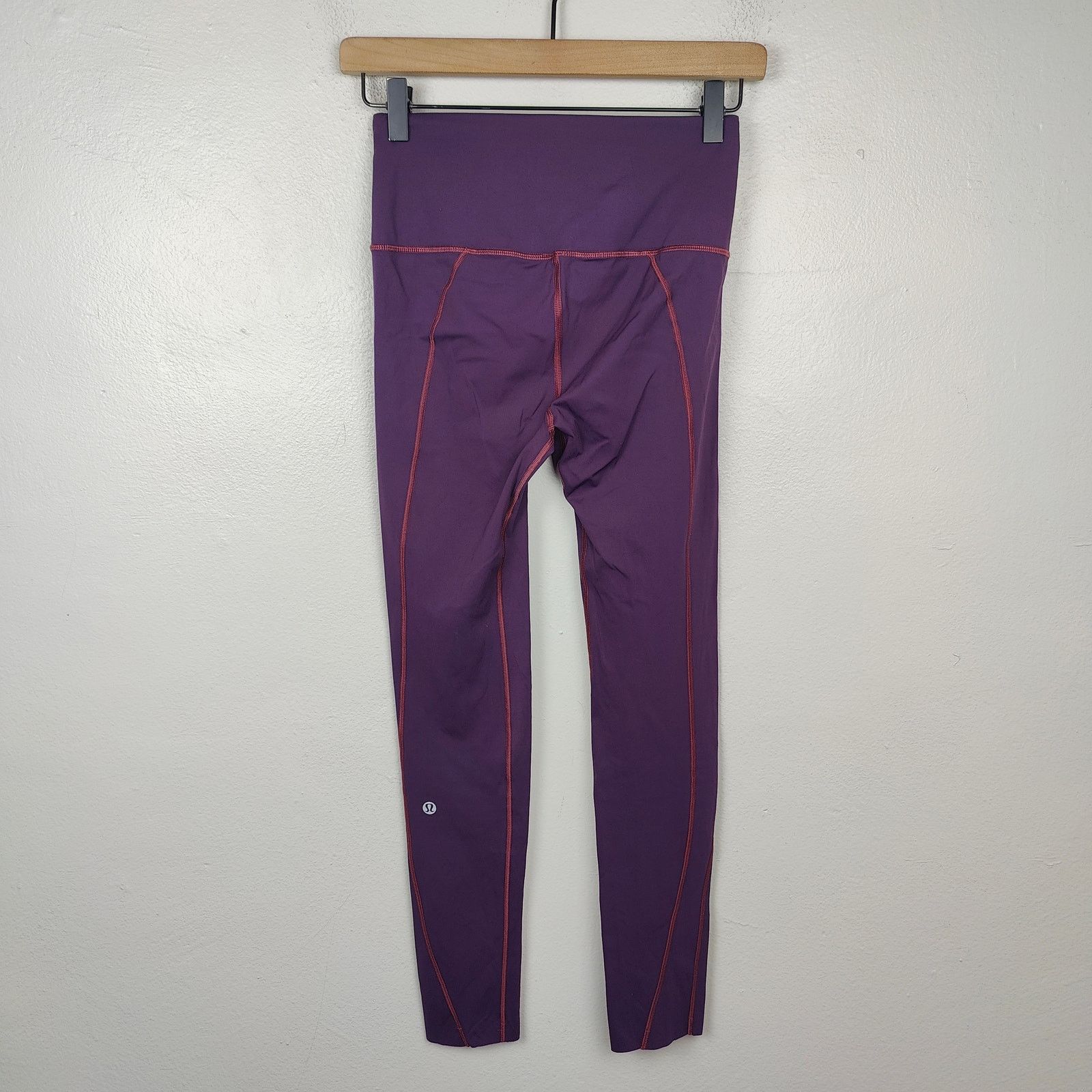 Lululemon Lululemon Like Nothing 7/8 Tight Womens 4 Darkest Magenta Size 27" / US 4 / IT 40 - 3 Thumbnail