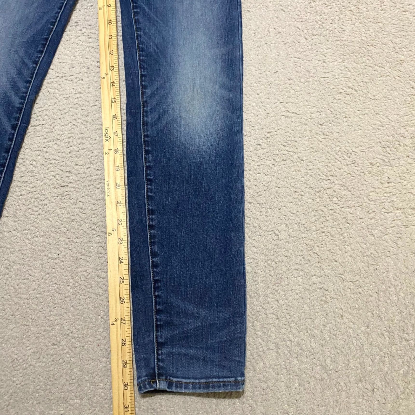 American Eagle Outfitters American Eagle Mens Jeans 29x32 Blue Denim Medium Wash Skinny Low Rise Shirt? Size US 27 - 6 Thumbnail