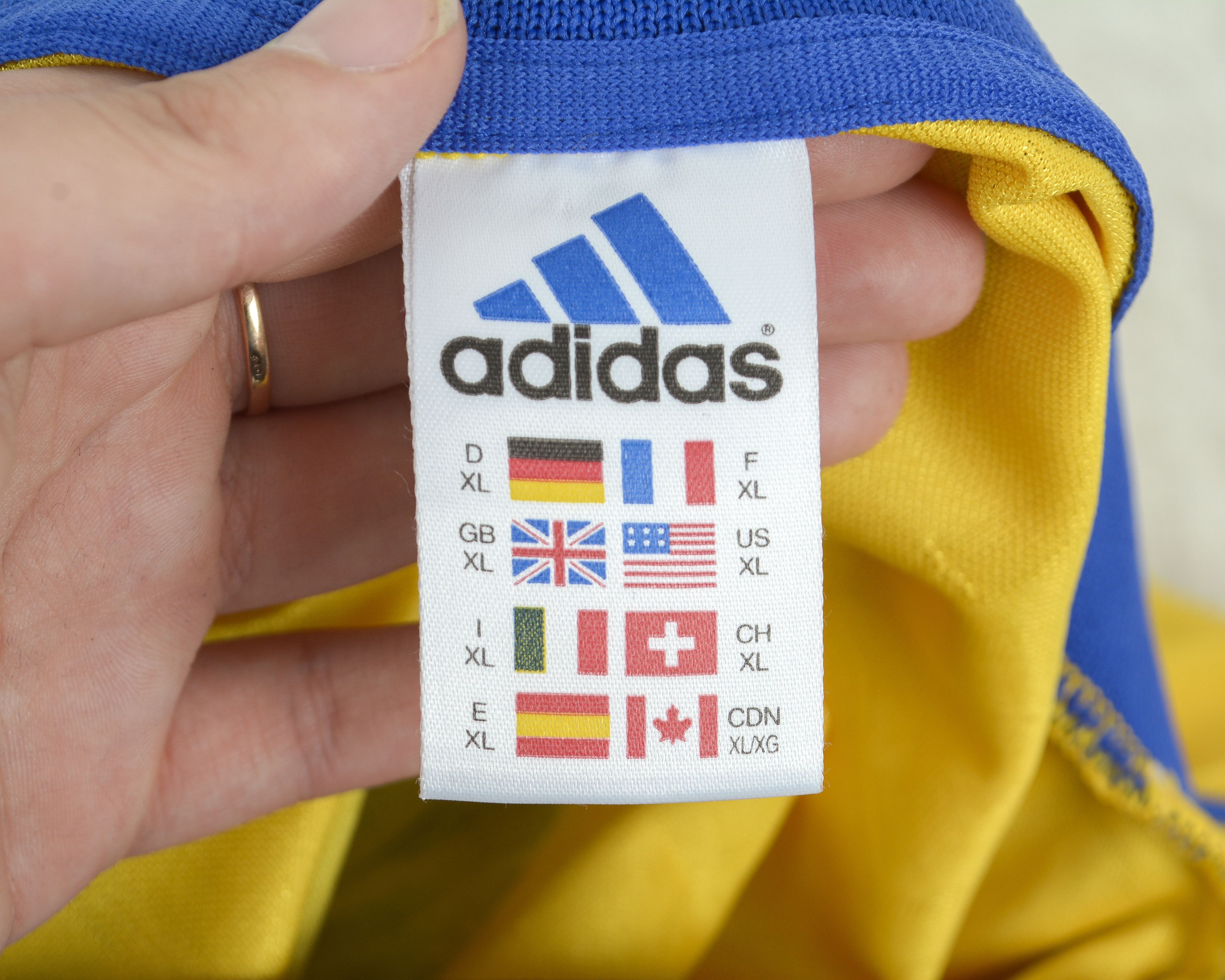 Adidas × Vintage SWEDEN Ljungberg #9 Home Shirt XL Adult 1998 1999 Kit Size US XL / EU 56 / 4 - 12 Thumbnail