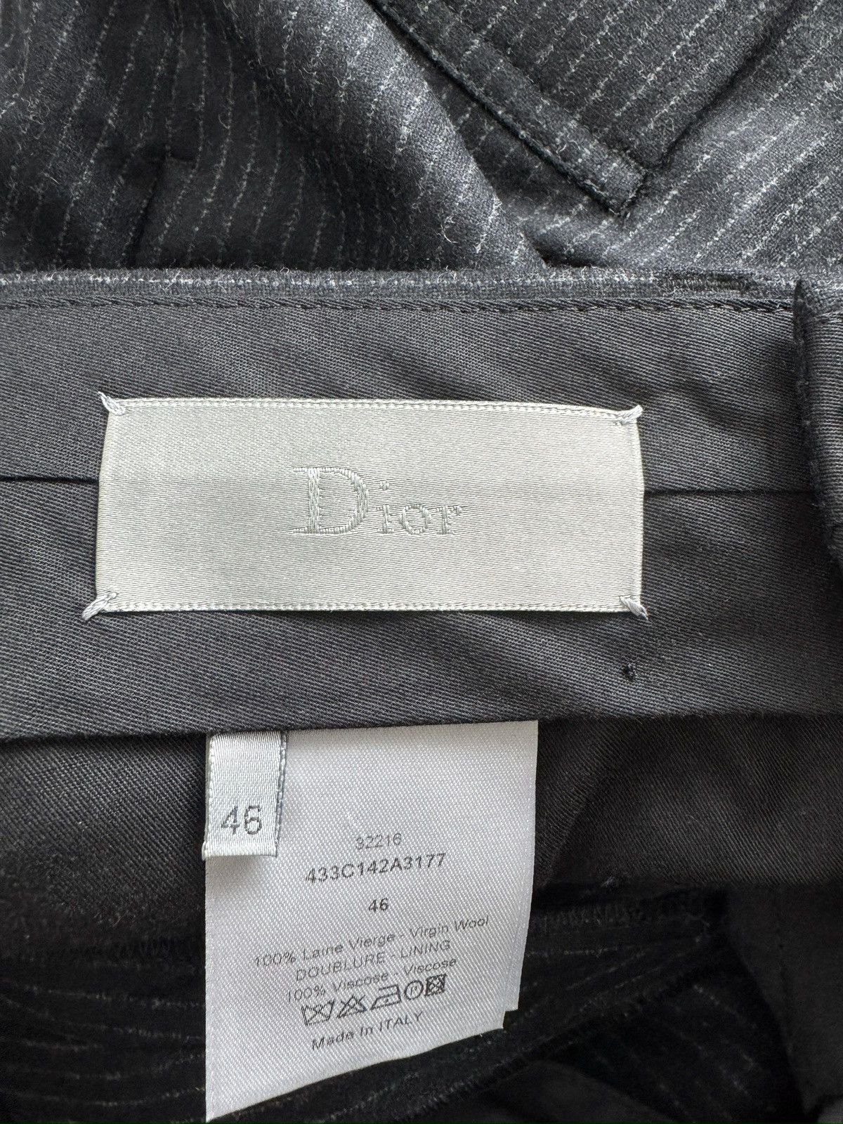 Dior DELETING FINAL $1000 Dior Navy Pinstripe Cargo Wool Pants Size US 30 / EU 46 - 11 Thumbnail