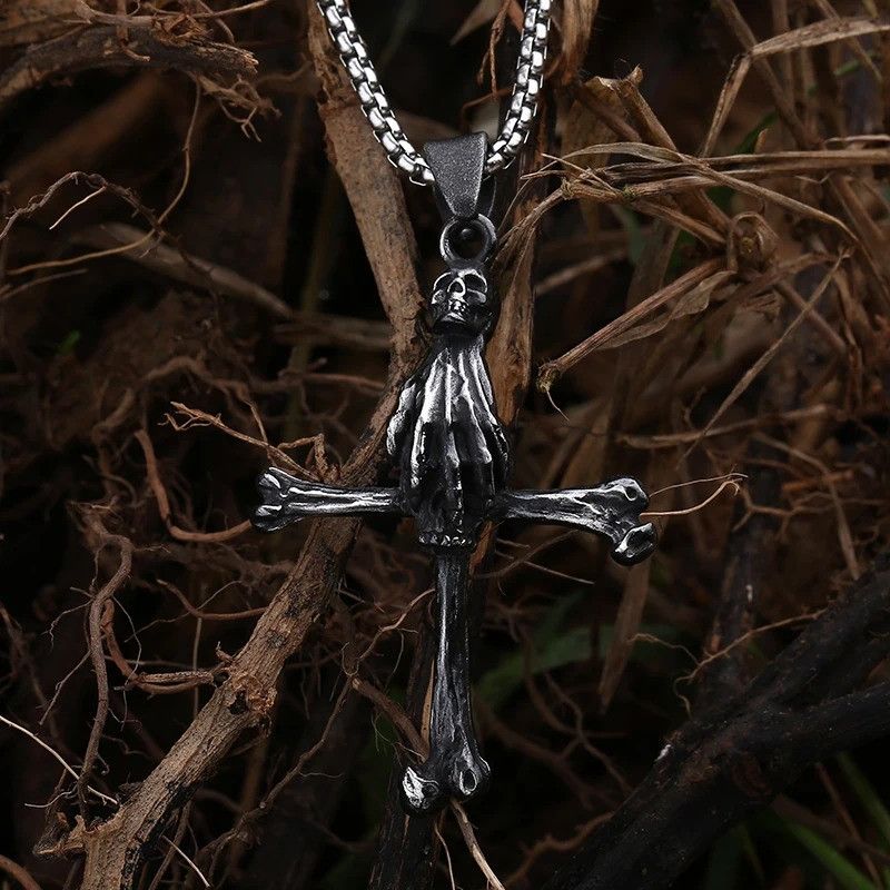 Japanese Brand × Jewelry Cross style Skull Head Pendant Necklace 2025 Size ONE SIZE - 1 Thumbnail