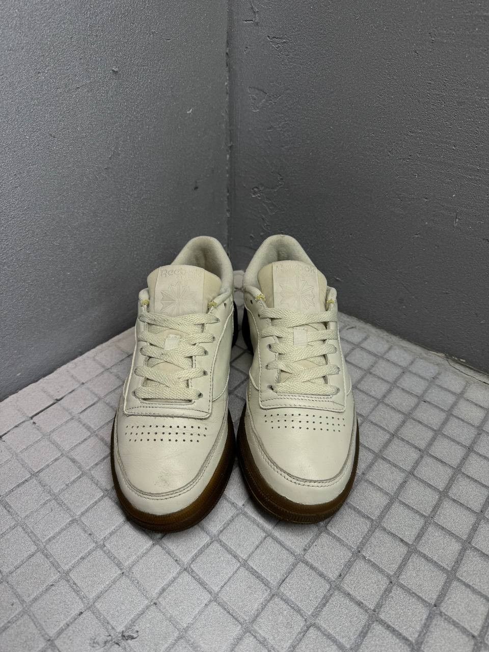 Reebok Reebok Club C ‘85 Leather Size US 5 / EU 37 - 2 Thumbnail