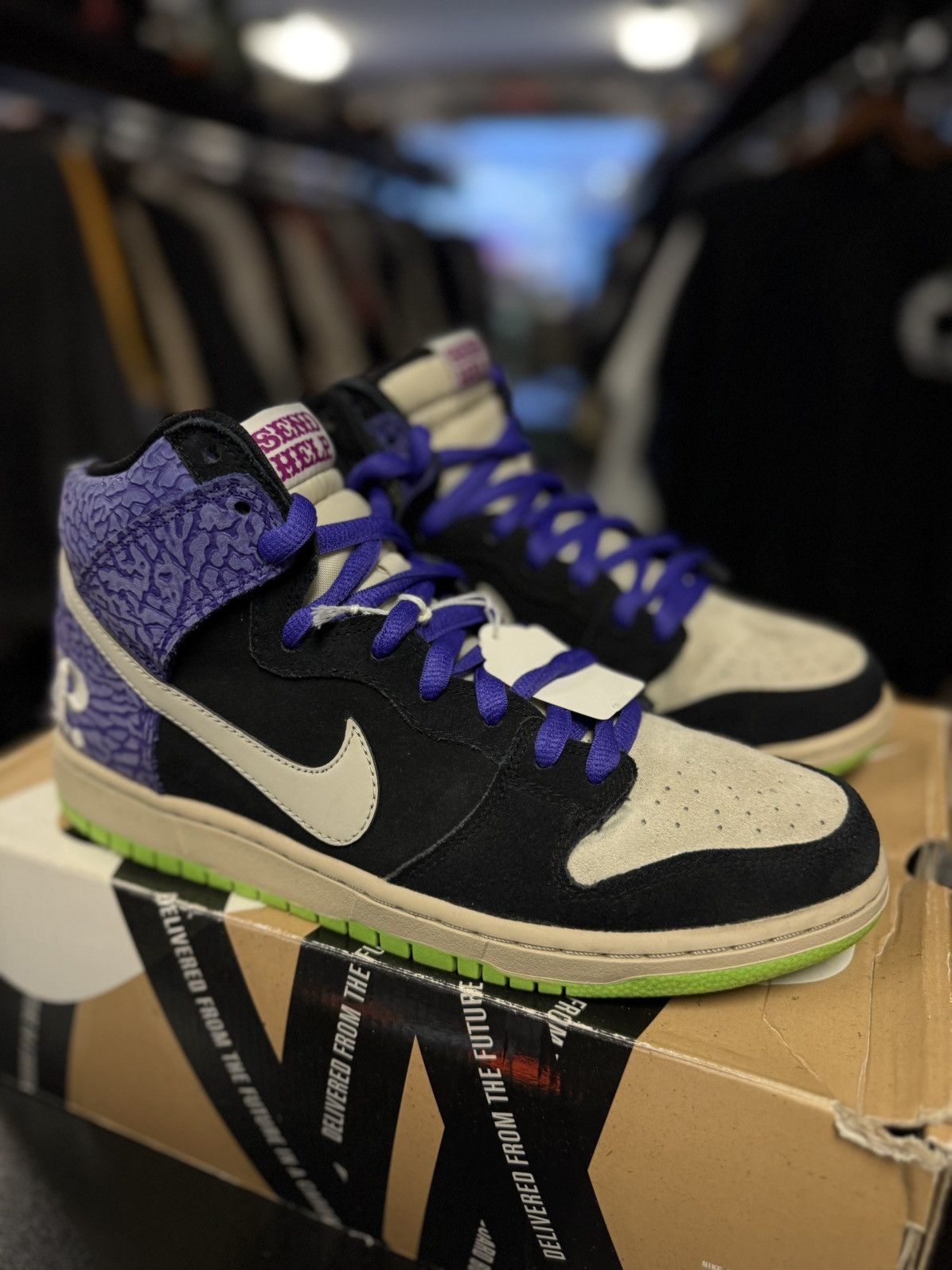 Nike Dunk High SB Send Help Dog Walker Size 11 2013 Size US 11 / EU 44 - 1 Thumbnail