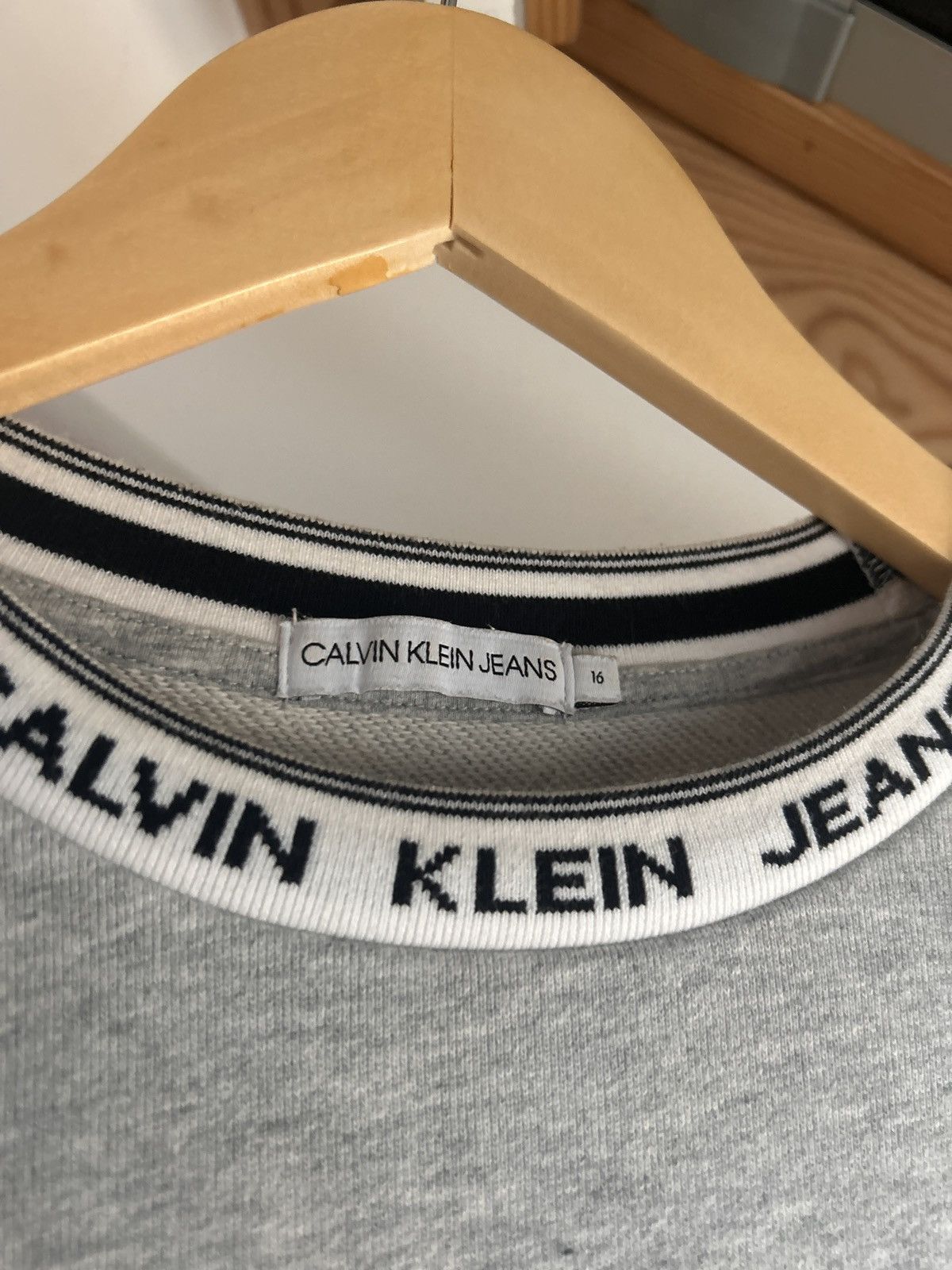 Calvin Klein Calvin Klein Jeans Crewneck Sweatshirt Size US XS / EU 42 / 0 - 2 Thumbnail