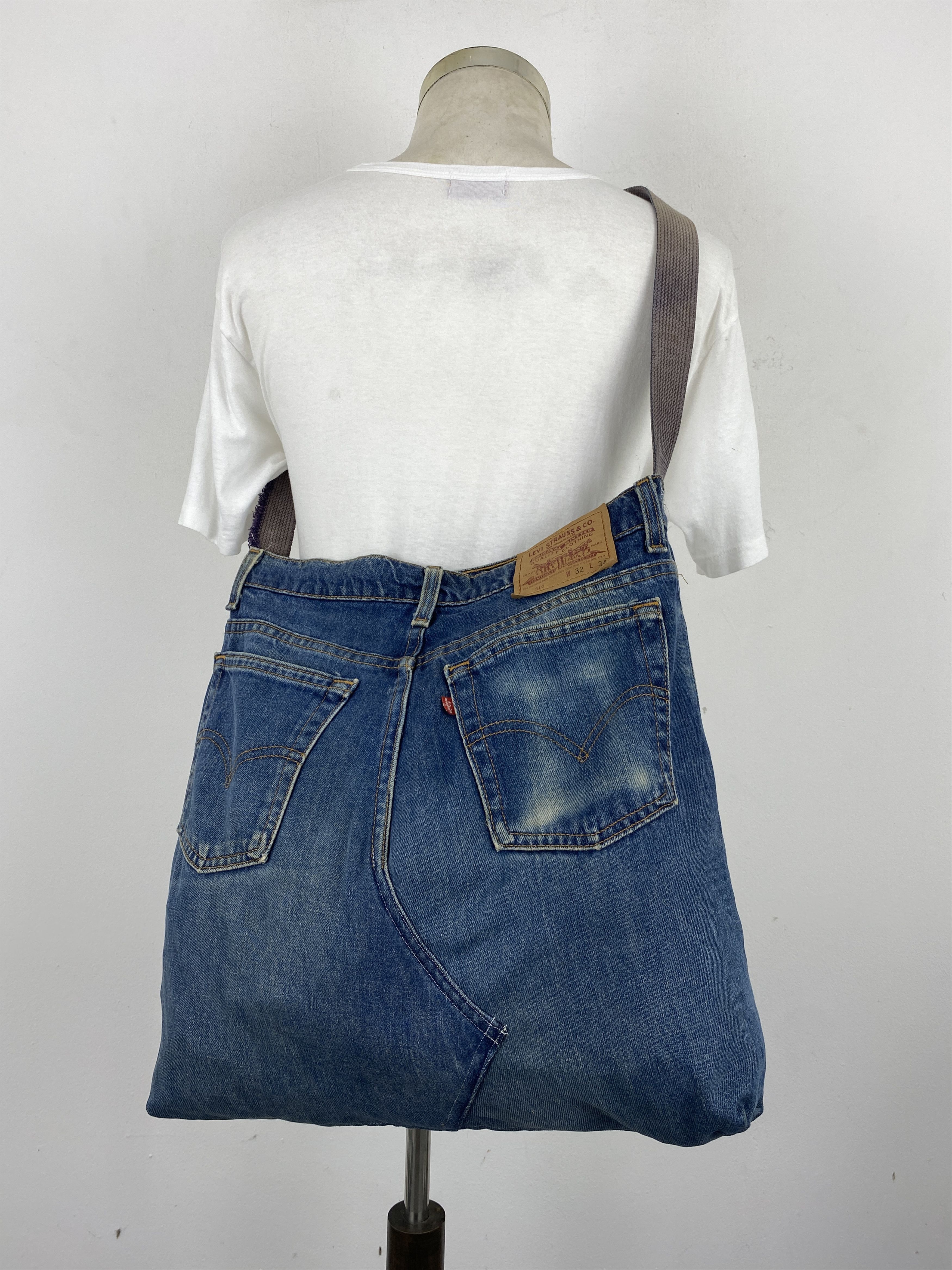 Handmade × Levi's × Vintage Vintage Levi's Jeans Custom Handmade Cossbody Bag BG0105 Size ONE SIZE - 1 Thumbnail
