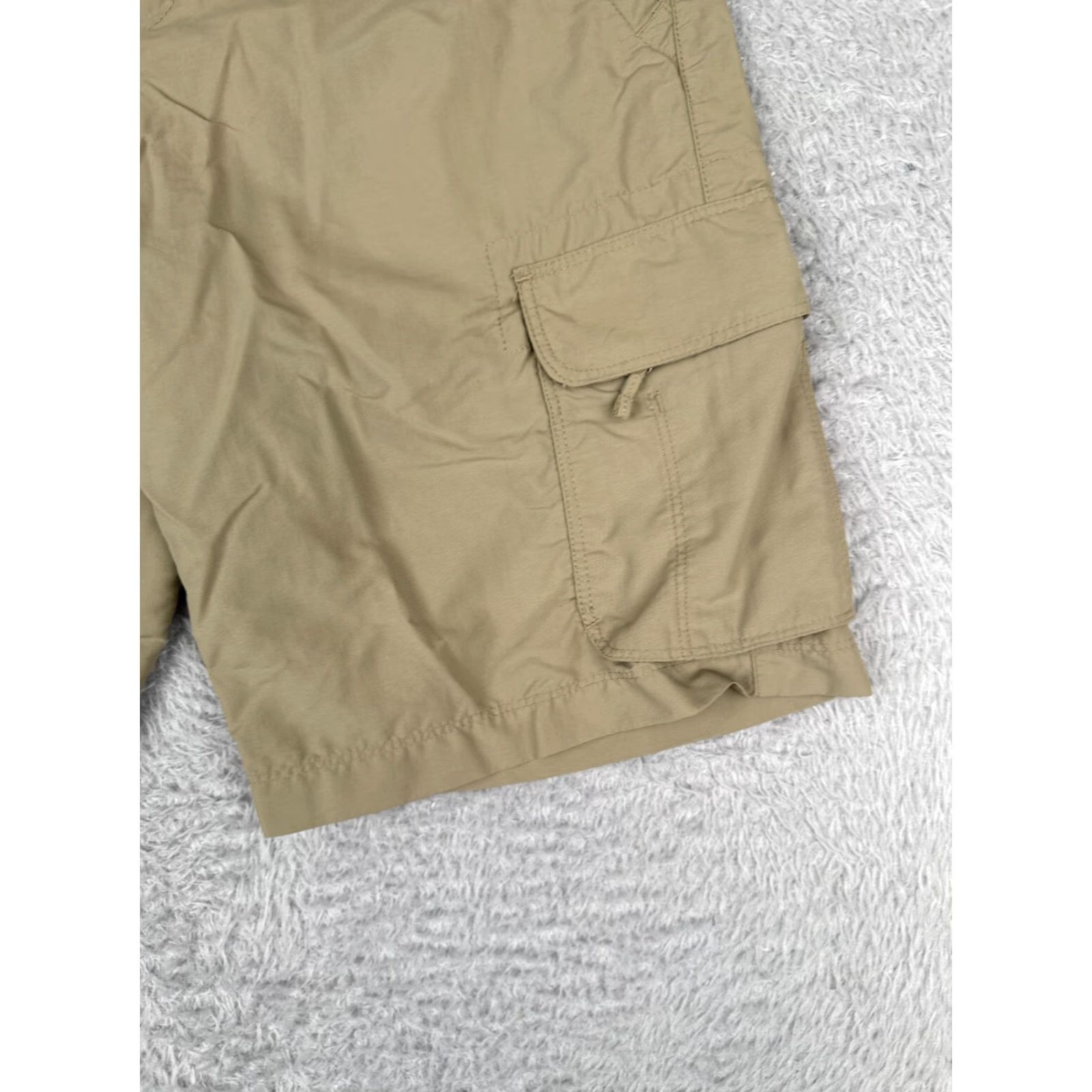 Vintage VINTAGE Cabela's Women's Shorts Cargo Casual Hiking Camping Fishing 27x10 Beige Cotton Blend Size 4 Size 27" / US 4 / IT 40 - 2 Thumbnail