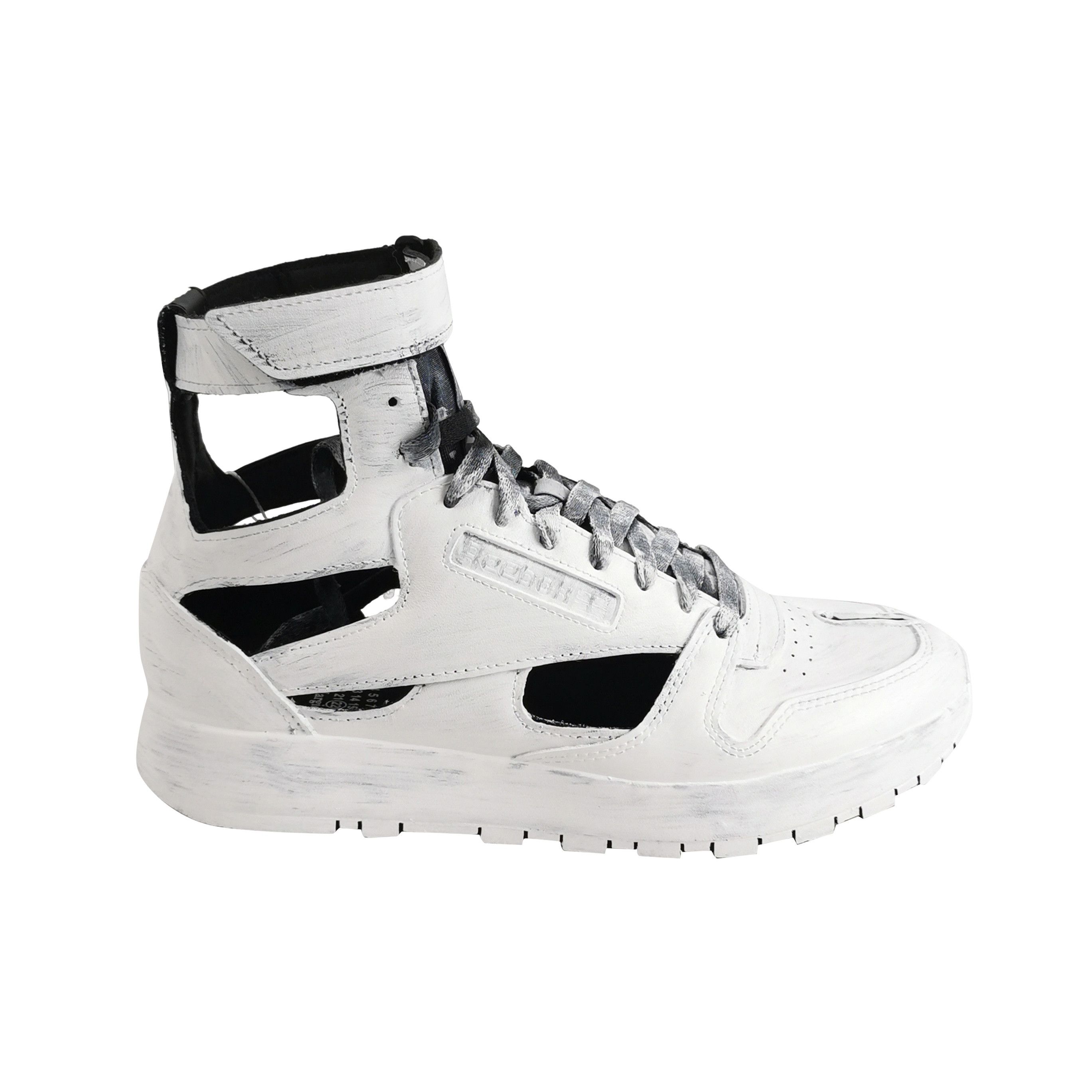 Maison Margiela Maison Margiela x Reebok Tabi Cut-Out High-Top Sneakers US 9 Size US 9 / EU 42 - 1 Thumbnail