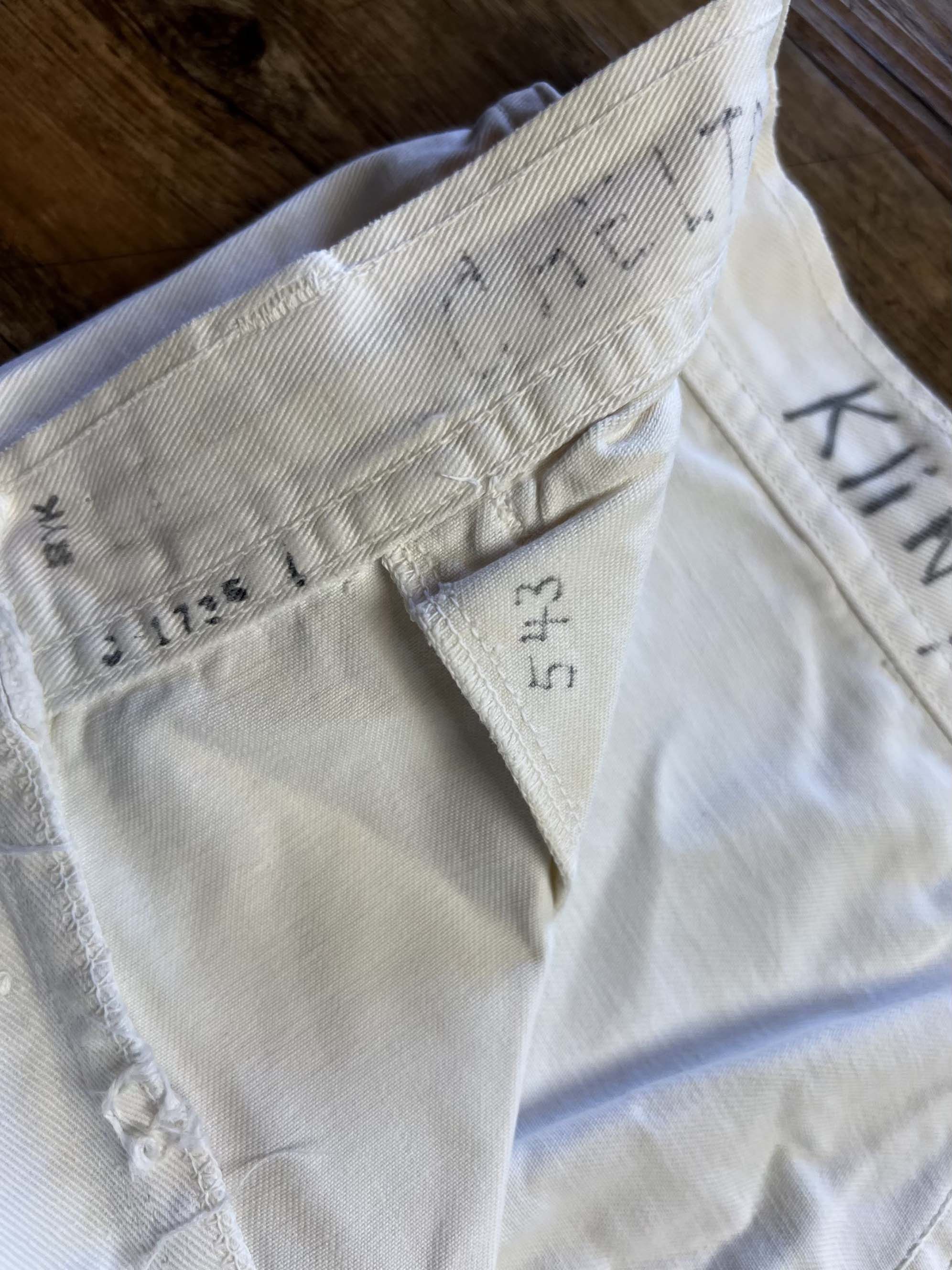 Vintage Vintage 1940's US Navy WWII Era White Cotton Sailor Pants Size US 28 / EU 44 - 11 Thumbnail