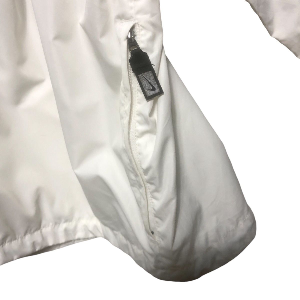 Nike × Vintage Vintage Nike windbreaker Size US XL / EU 56 / 4 - 6 Thumbnail
