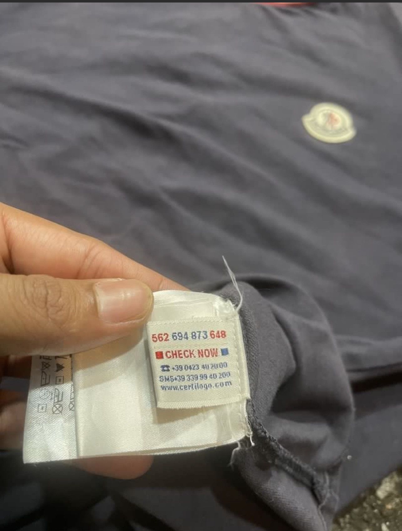 Moncler moncler tee Size US L / EU 52-54 / 3 - 4 Thumbnail