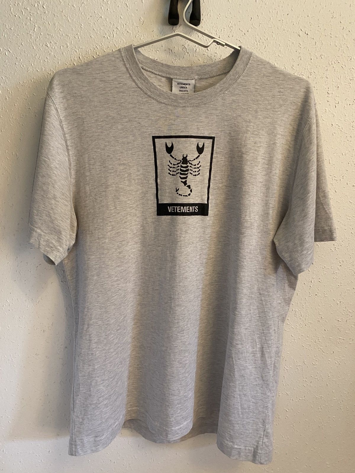 Vetements Vetements Scorpio Zodiac Tee Size US L / EU 52-54 / 3 - 9 Thumbnail