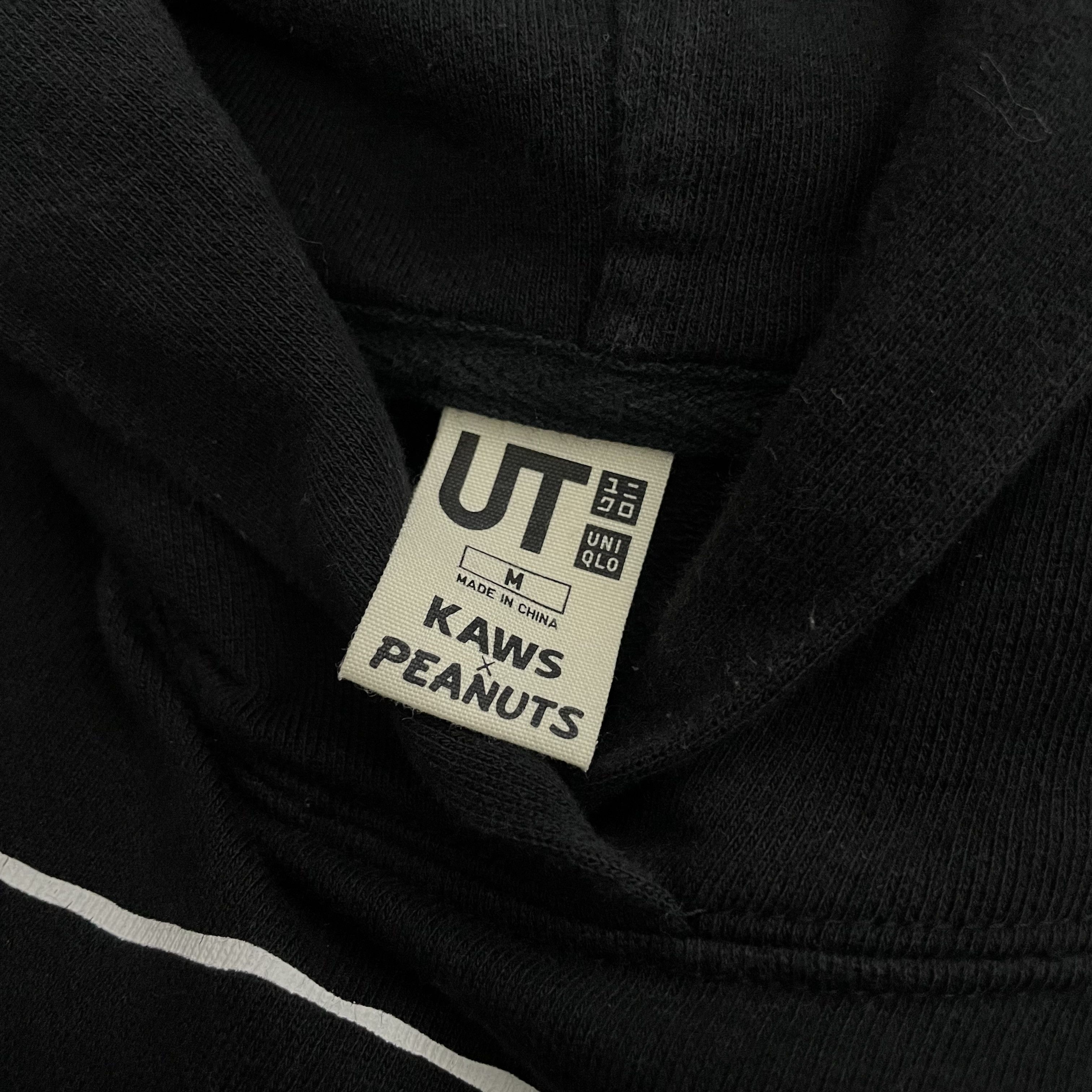 Kaws × Peanuts × Uniqlo UNIQLO X SNOOPY PEANUTS X KAWS HOODIE SWEATER Size US M / EU 48-50 / 2 - 4 Thumbnail