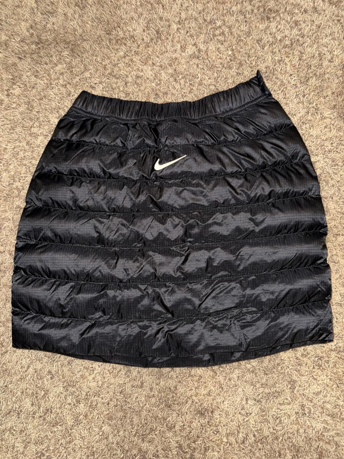 Nike Nike Women’s Stussy Insulated Black Skirt Size 28" / US 6 / IT 42 - 8 Thumbnail