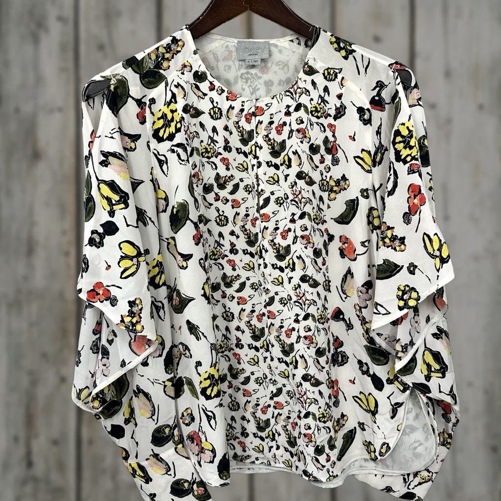 Vintage Grey Jason Wu Blouse Womens S Floral Cold Shoulder Flutter Sleeve Scoop Neck Pullover Casual Business Party/Cocktail Travel White Women Size S / US 4 / IT 40 - 1 Thumbnail