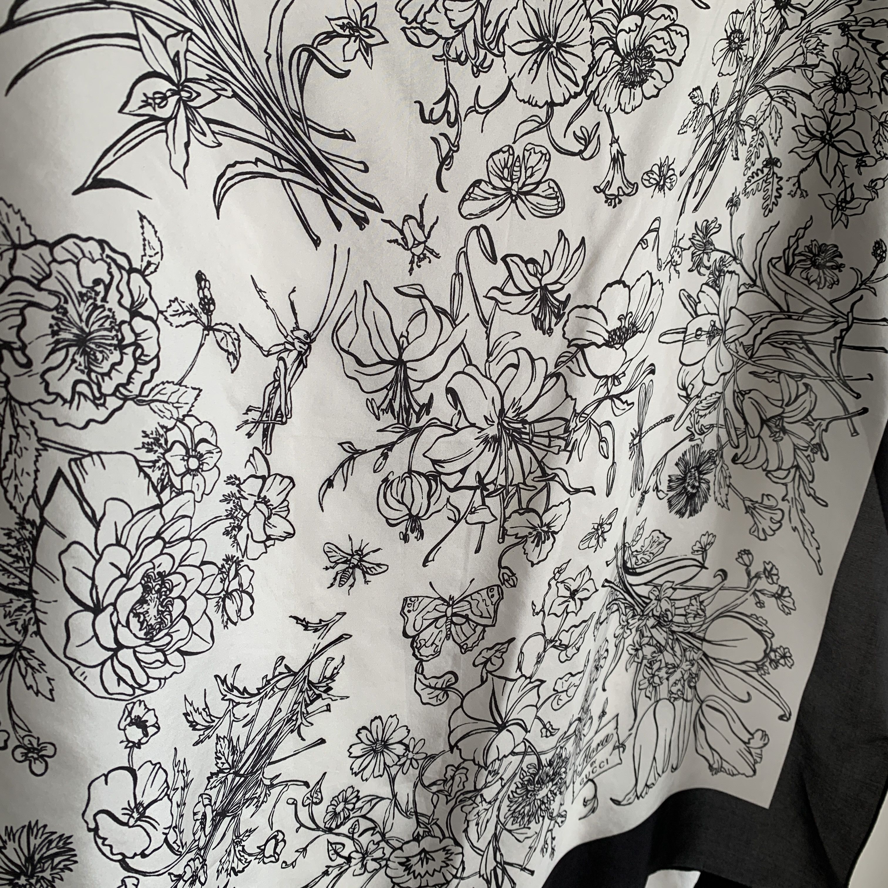 Gucci Gucci Silk Floral Print Scarf Size ONE SIZE - 7 Thumbnail