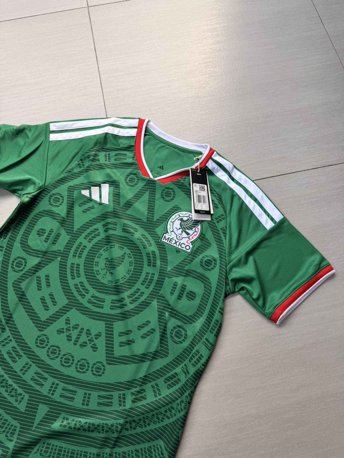 Adidas Mexico World cup 2026 Football Shirt Size US M / EU 48-50 / 2 - 2 Thumbnail