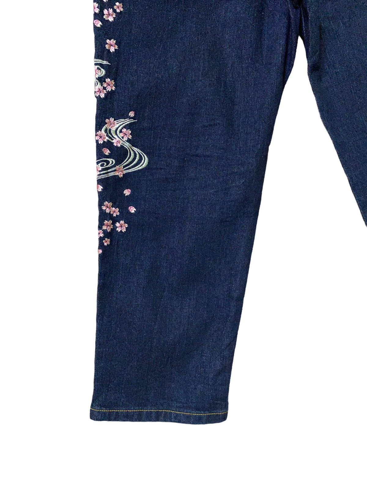 Japanese Brand Vintage THE JAPAN TRADITION Sakura Floral Embroidered Denim Size US 32 / EU 48 - 12 Thumbnail