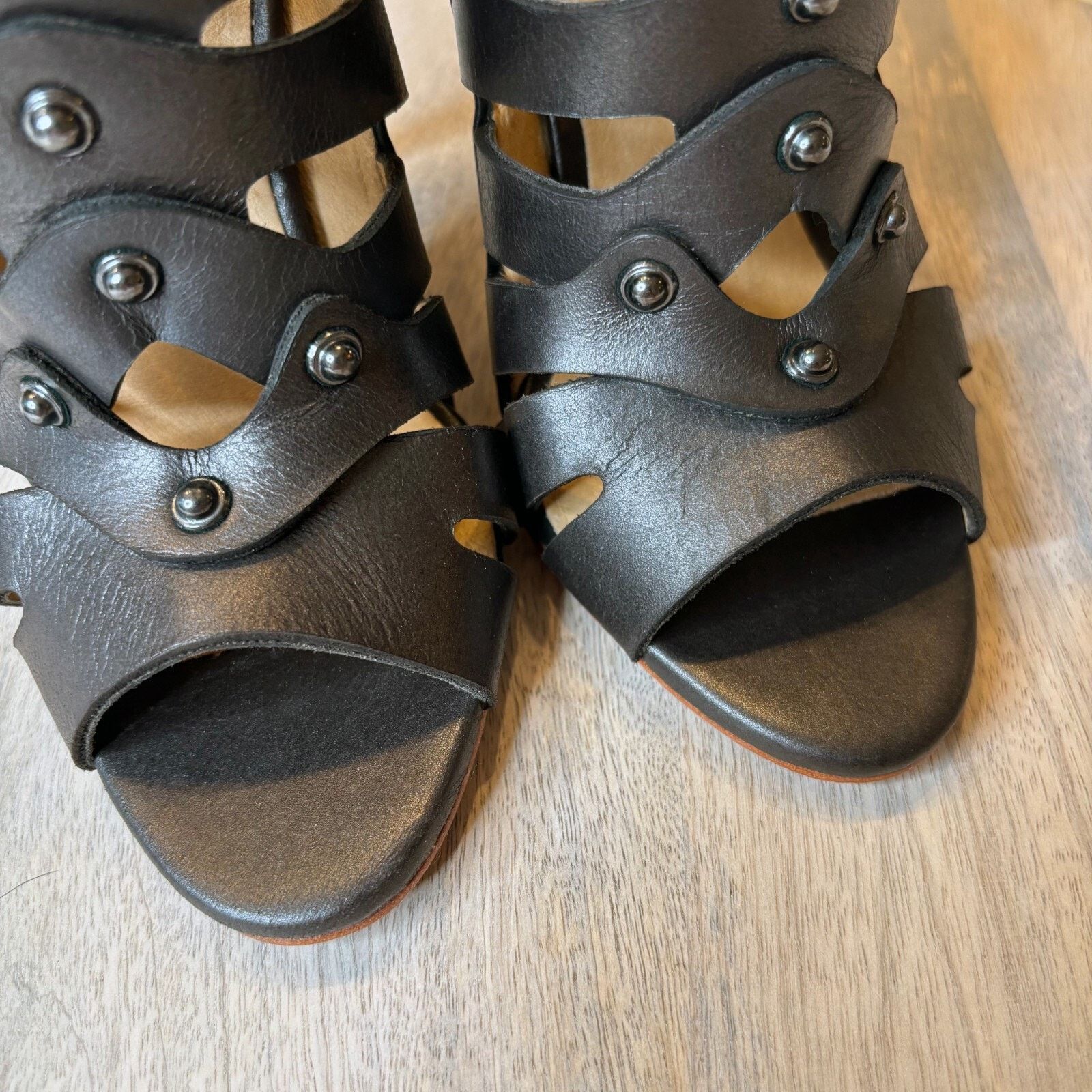 L.A.M.B. L.A.M.B. Black Leather Back Zip Shootie Heels Size 5.5 M Size US 5.5 / IT 35.5 - 7 Thumbnail