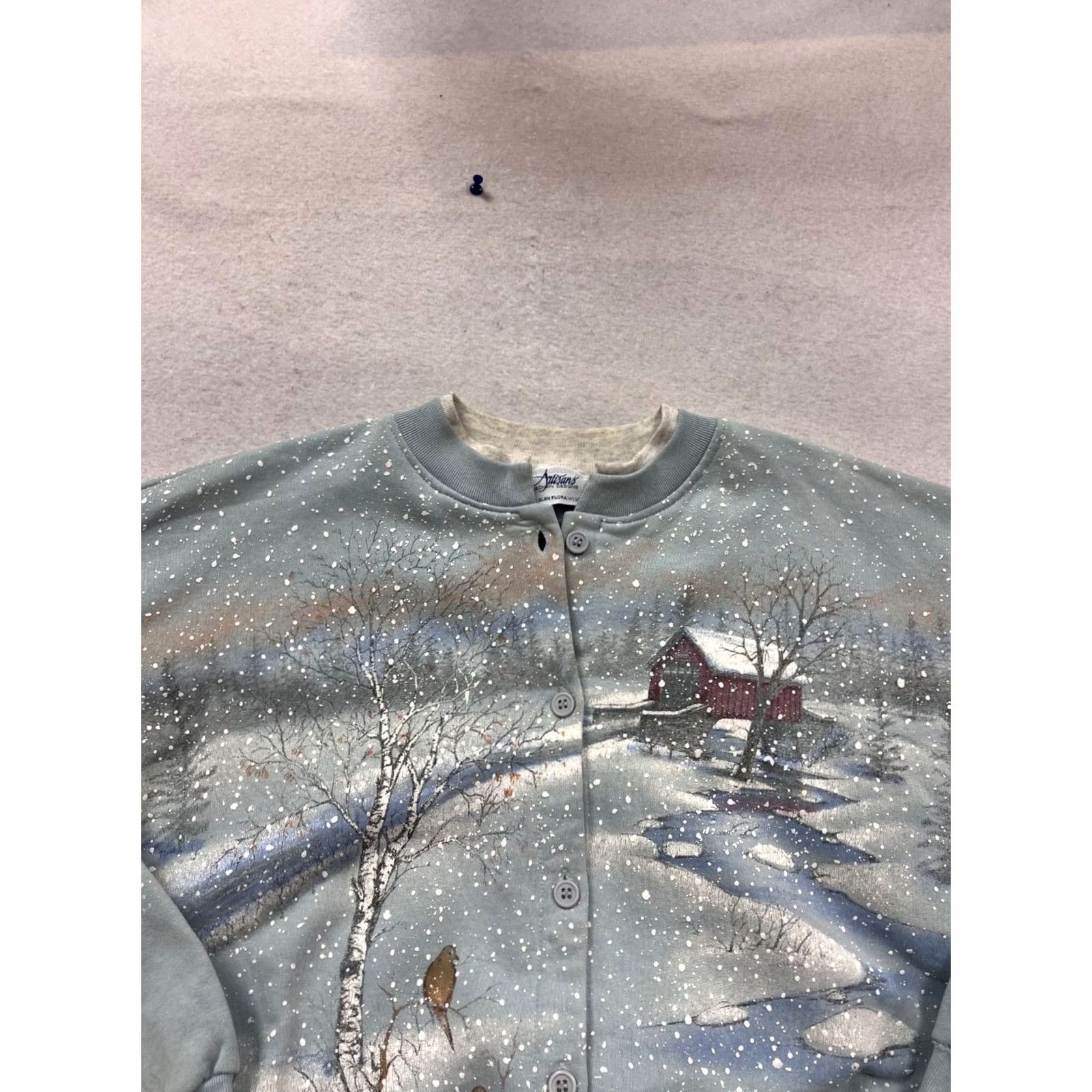 Vintage VINTAGE Artisans Cardigan Sweatshirt Womens L Gray Painted Winter Scene Button-Front Size L / US 10 / IT 46 - 5 Thumbnail