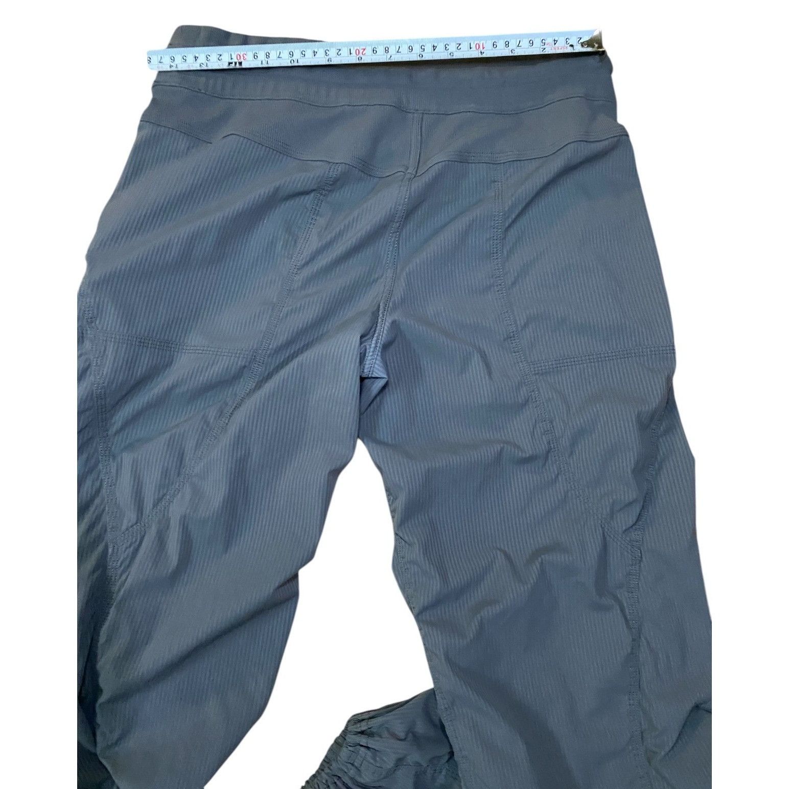 Lululemon Lululemon pant men size 8 gray very good condition Size US 35 - 3 Thumbnail
