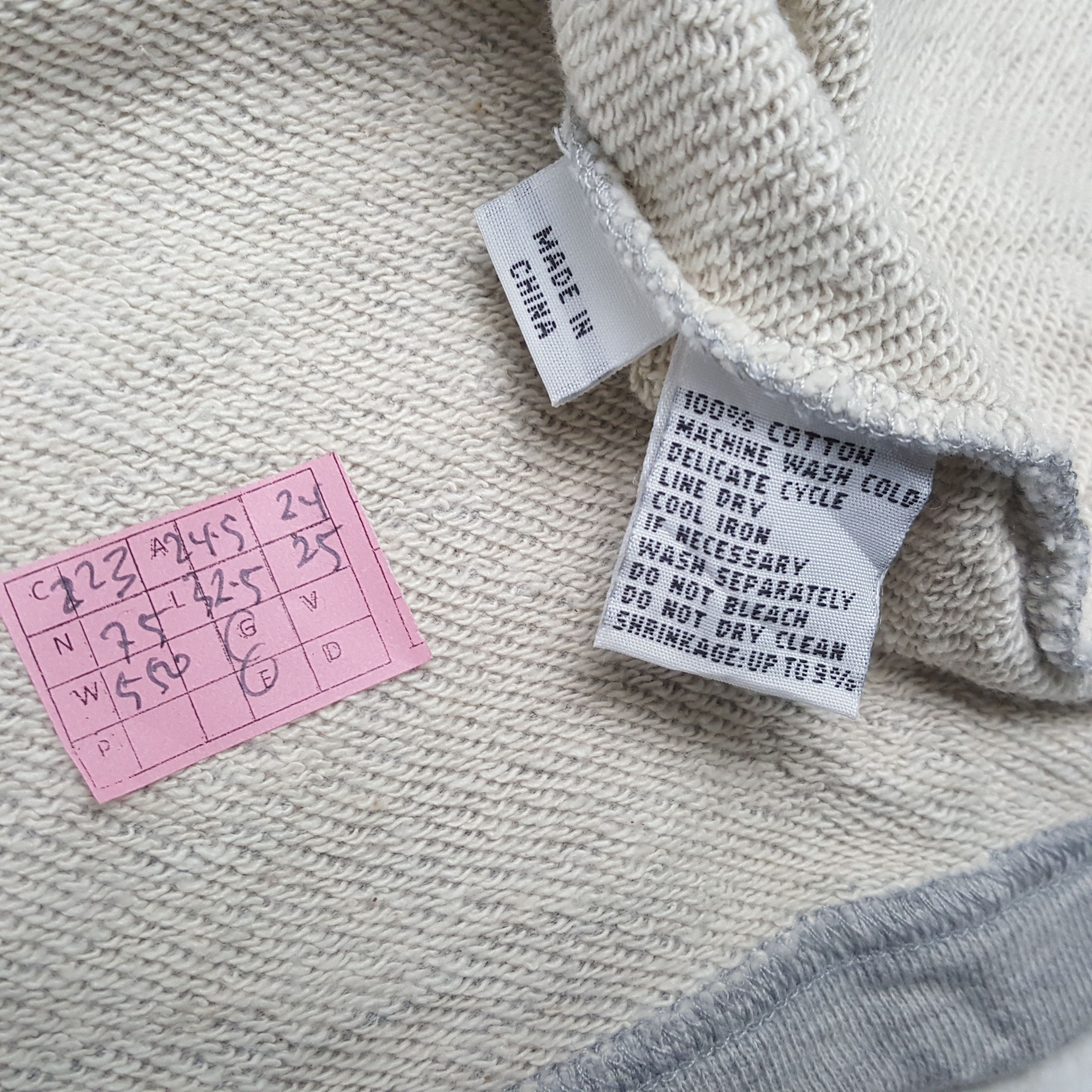 Vintage × Yves Saint Laurent YVES SAINT LAURENT Luxury Brand Spellout Design Tshirt Size US XL / EU 56 / 4 - 6 Thumbnail