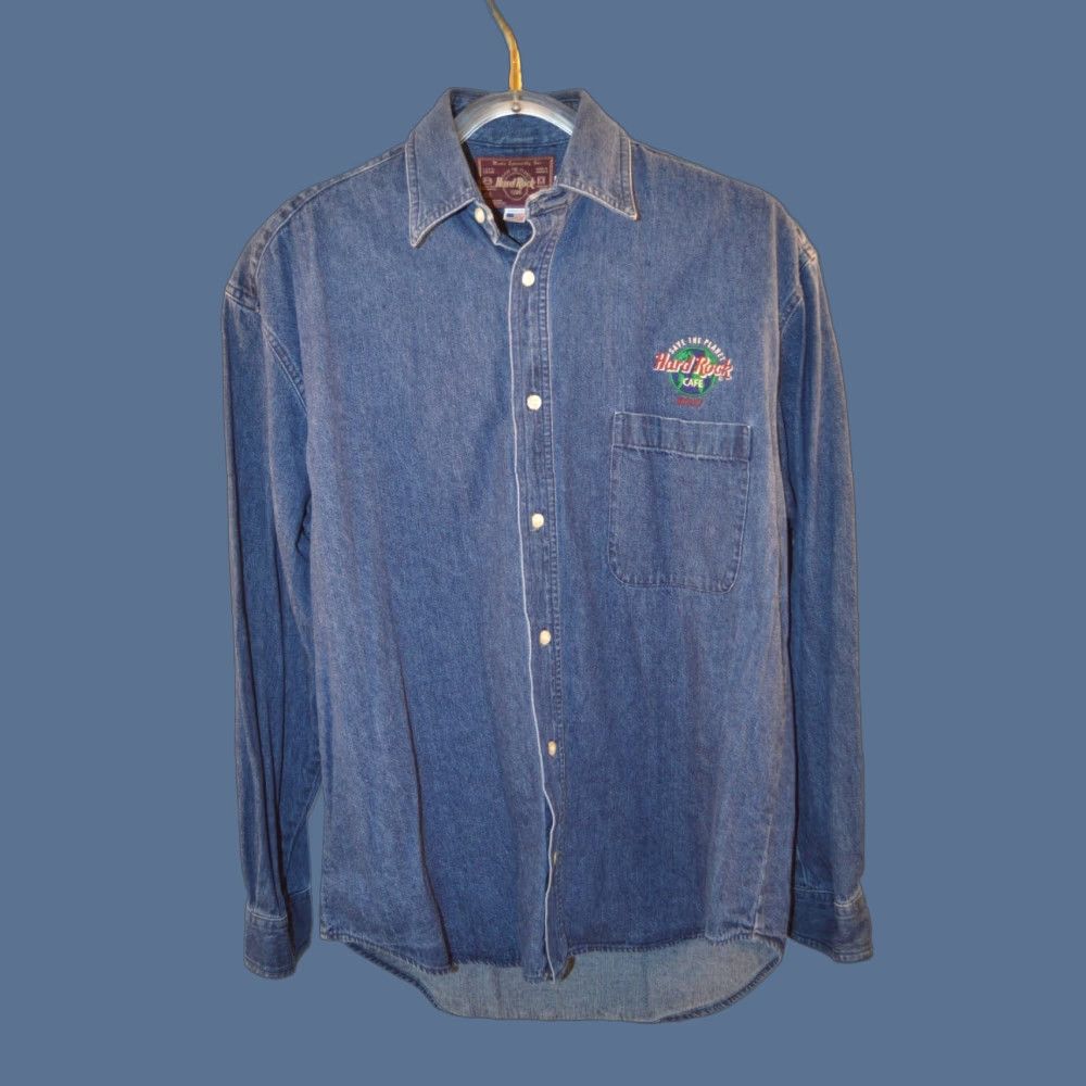Hard Rock Cafe VINTAGE Hard Rock Cafe Maui Denim Embroidered Button-Up Shirt Mens Medium Blue Cotton Denim Embroidered Pockets 90s Rock Classic Shirt Shirt Size US M / EU 48-50 / 2 - 1 Thumbnail