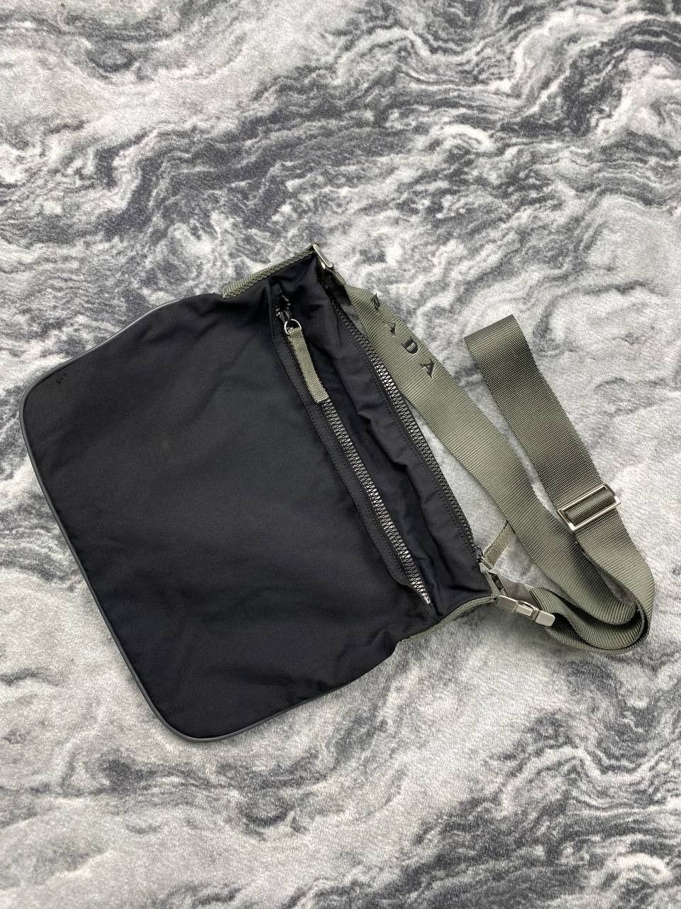 Prada Prada Nylon Shoulder Bag Messenger Men Black Size ONE SIZE - 5 Thumbnail