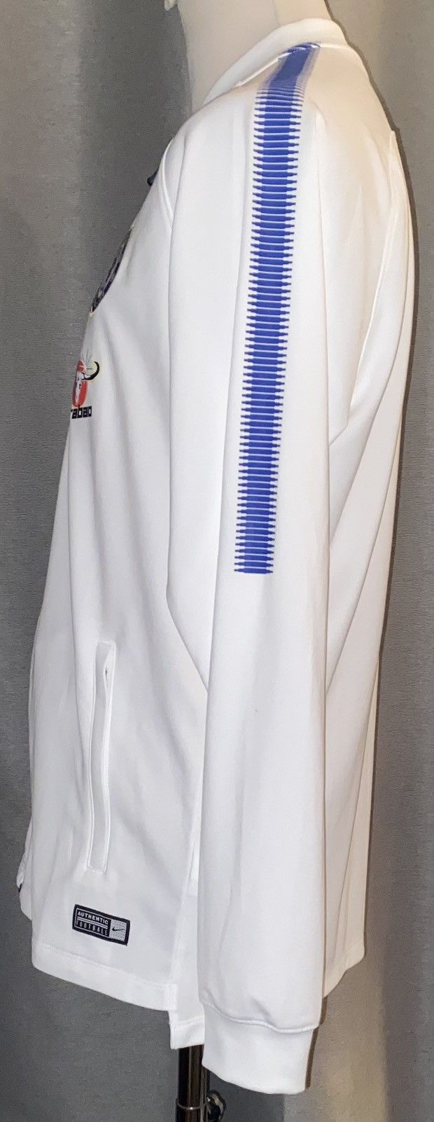 Chelsea Soccer Chelsea FC Carabao 2020/21 - Medium - Very Good Condition + Size US M / EU 48-50 / 2 - 9 Thumbnail