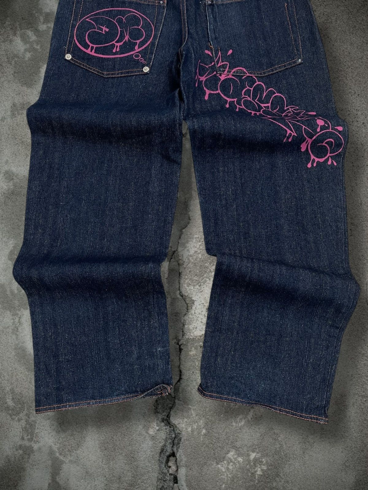 Japanese Brand Vintage Og 1990s Japan Designer Octopus Graffiti Baggy Denim Size US 31 - 11 Thumbnail