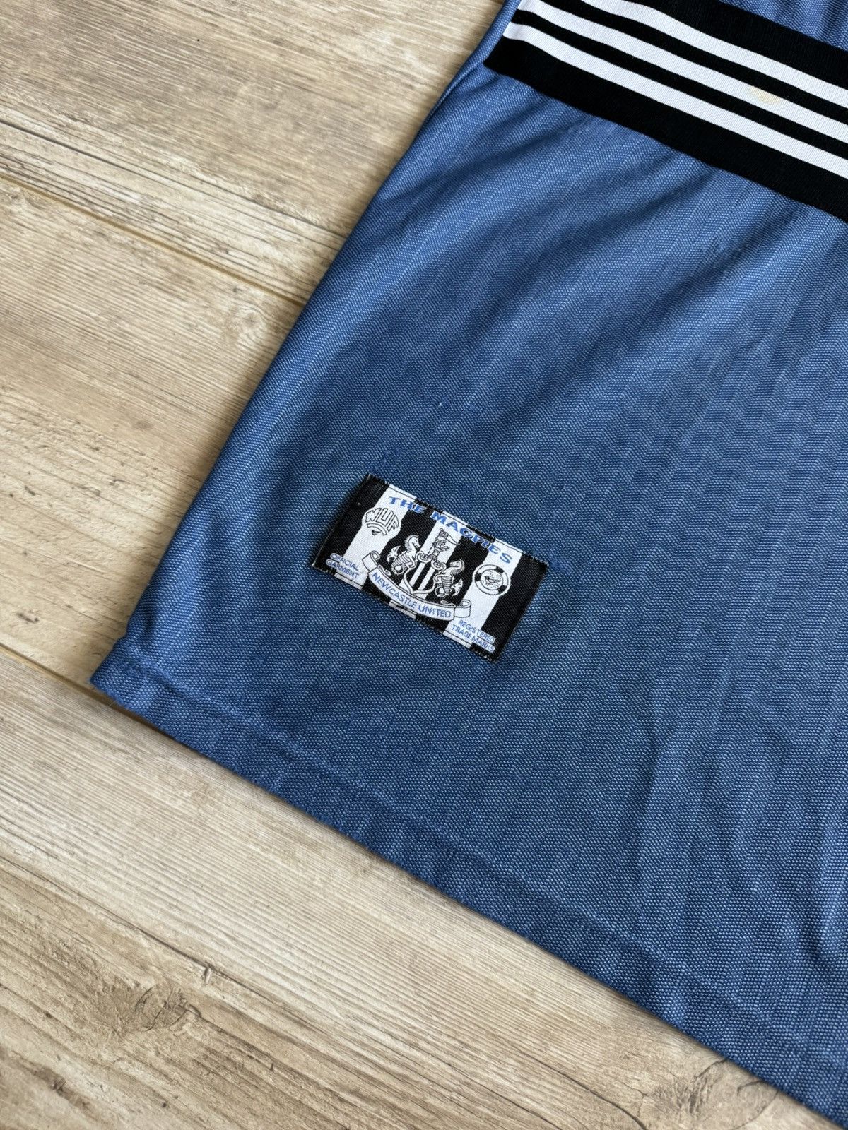 Adidas Vintage 1996-97 Adidas Newcastle United Shearer 9 Jersey Size US L / EU 52-54 / 3 - 6 Thumbnail