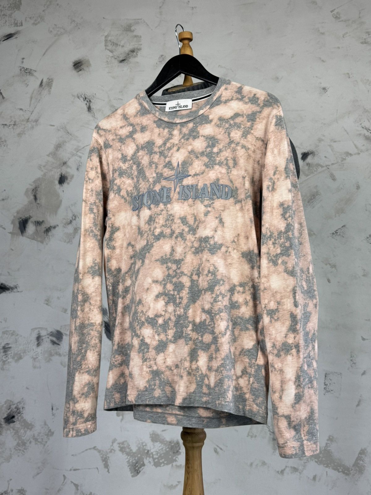 Stone Island Stone Island Custom Long Sleeve Shirt Size M- L Size US L / EU 52-54 / 3 - 1 Thumbnail
