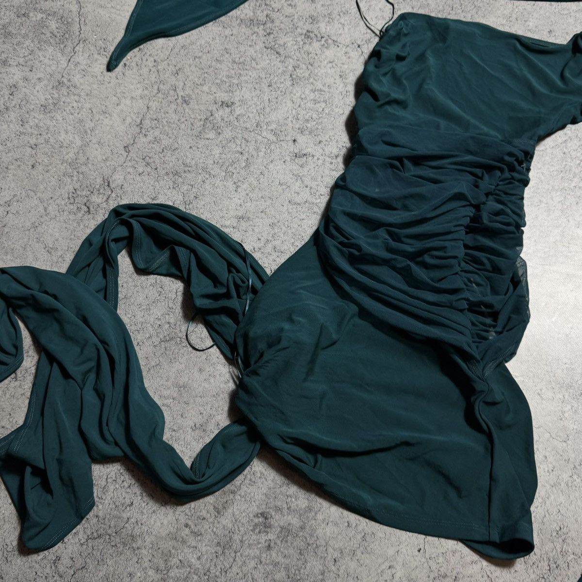 H&M × Mugler Rare Mugler X H&M Knot Detail One Shoulder Dress Size XS / US 0-2 / IT 36-38 - 2 Thumbnail
