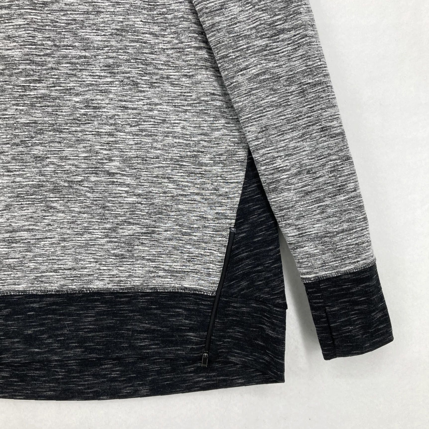 Athleta Athleta Sweatshirt Womens Medium Heathered Raglan Tunic Side Zip Pullover Gray Size M / US 6-8 / IT 42-44 - 3 Thumbnail
