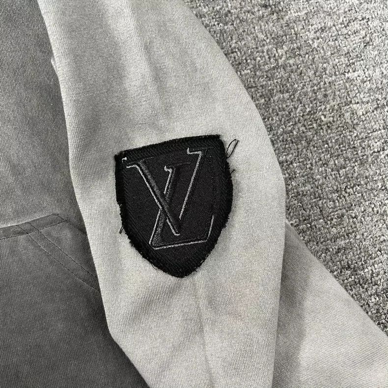 Louis Vuitton Louis Vuitton Washed Old Tie-Dye Badge Hoodie 2505-Nextarro Size US S / EU 44-46 / 1 - 4 Thumbnail