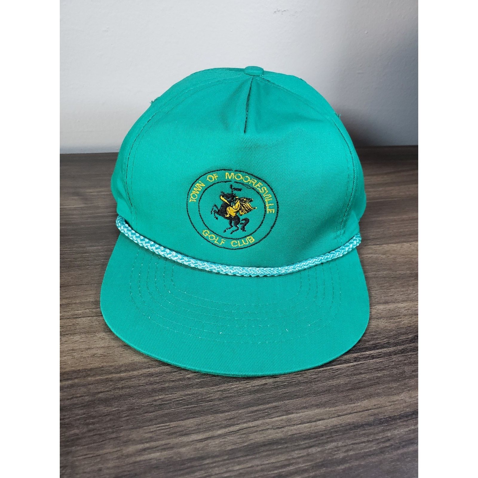 Vintage Town of Mooresville Golf Club Hat Cap North Carolina NC Size ONE SIZE - 2 Thumbnail