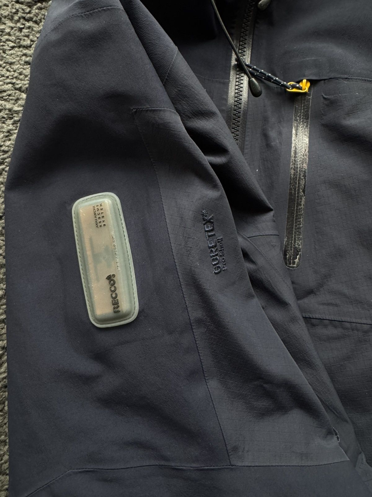 Arc'teryx × Vintage Arcteryx Stinger Górę-tex pro shell Size US L / EU 52-54 / 3 - 9 Thumbnail