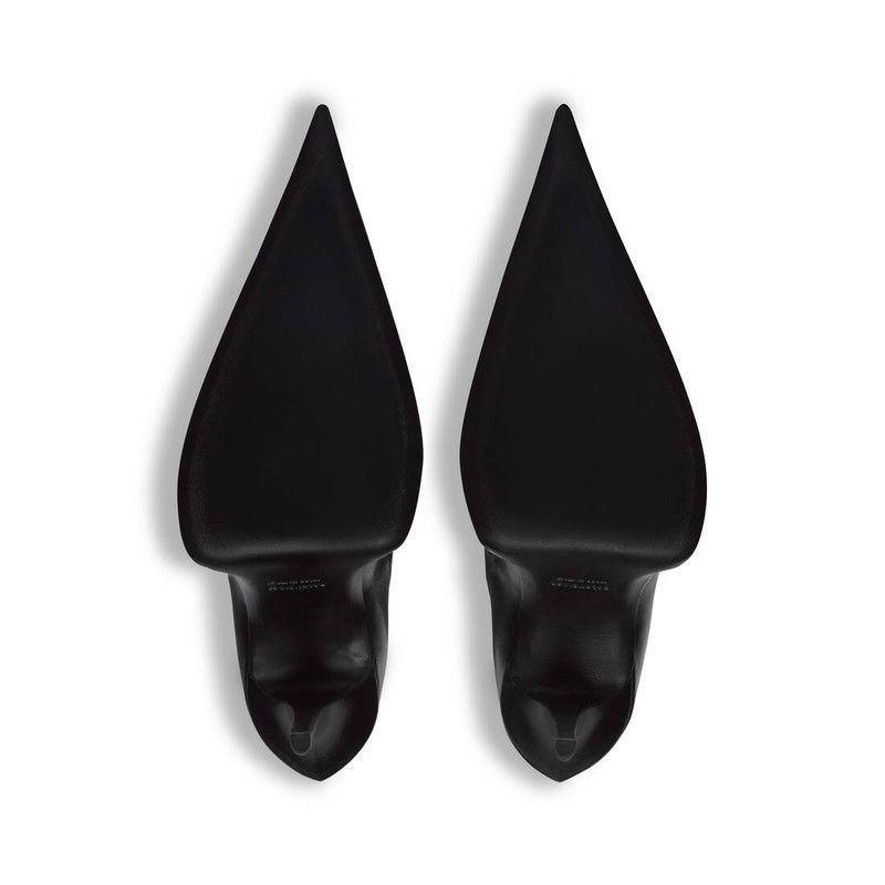 o1tr1nto1125 Witch 110mm Boots in Black