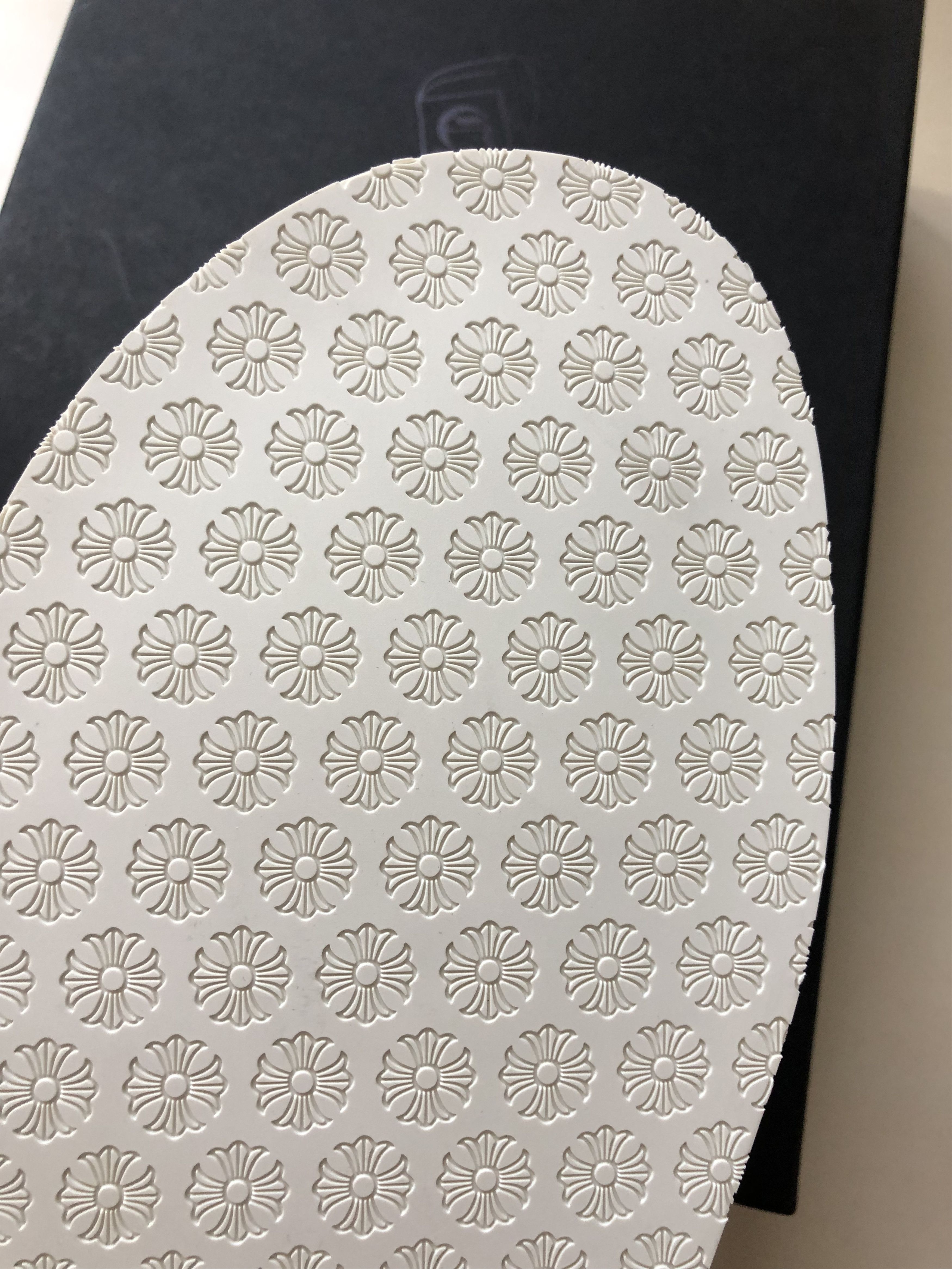 Chrome Hearts Chrome Hearts Horseshoe Embroidered White Slippers Size US 12.5 / EU 45-46 - 10 Thumbnail