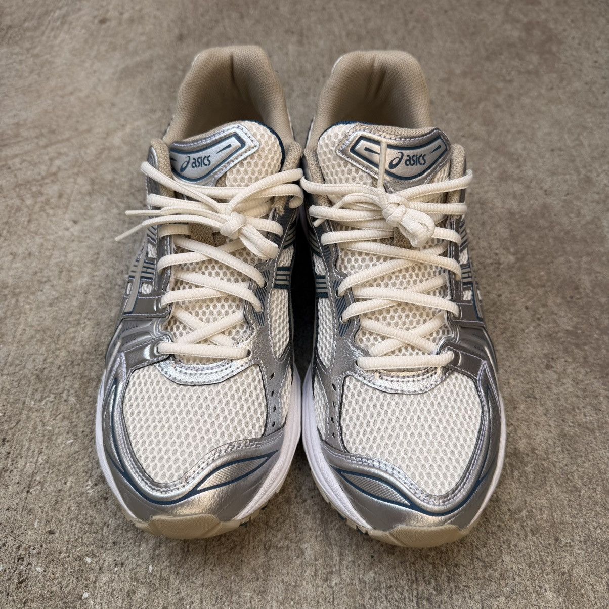 Asics Asics Gel Kayano 14 Cream Pure Silver Size US 9.5 / EU 42-43 - 4 Thumbnail
