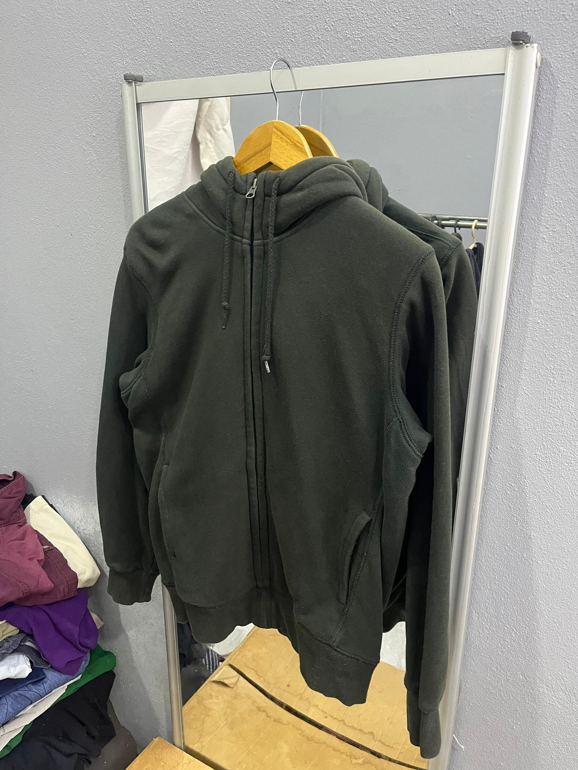 Uniqlo Uniqlo Fleece Lined Zip Hoodie Olive Green M Size US M / EU 48-50 / 2 - 2 Thumbnail