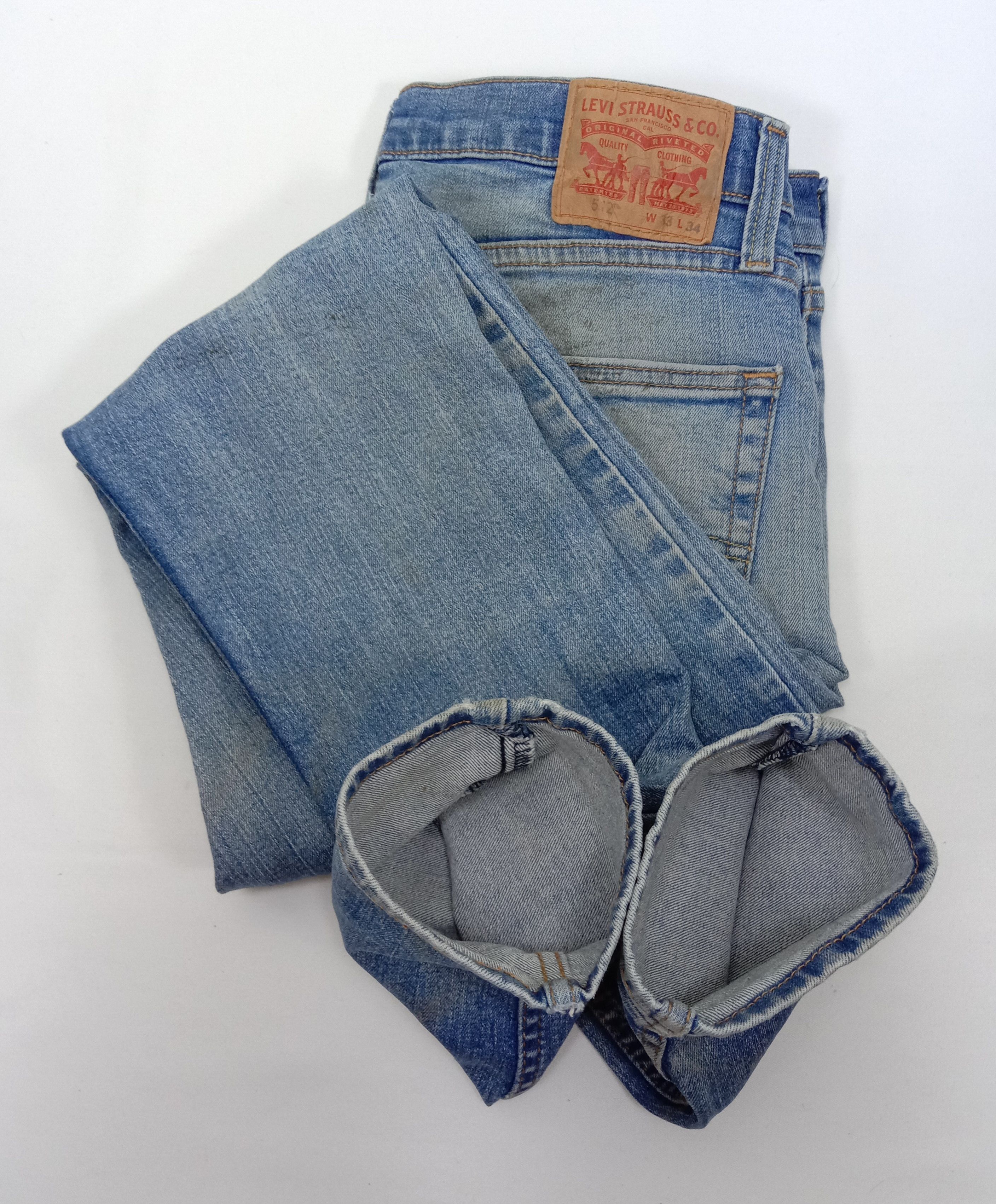 Levi's Vintage Levi's 512 Jeans Slim Taper Faded Blue Denim Size US 33 - 15 Thumbnail