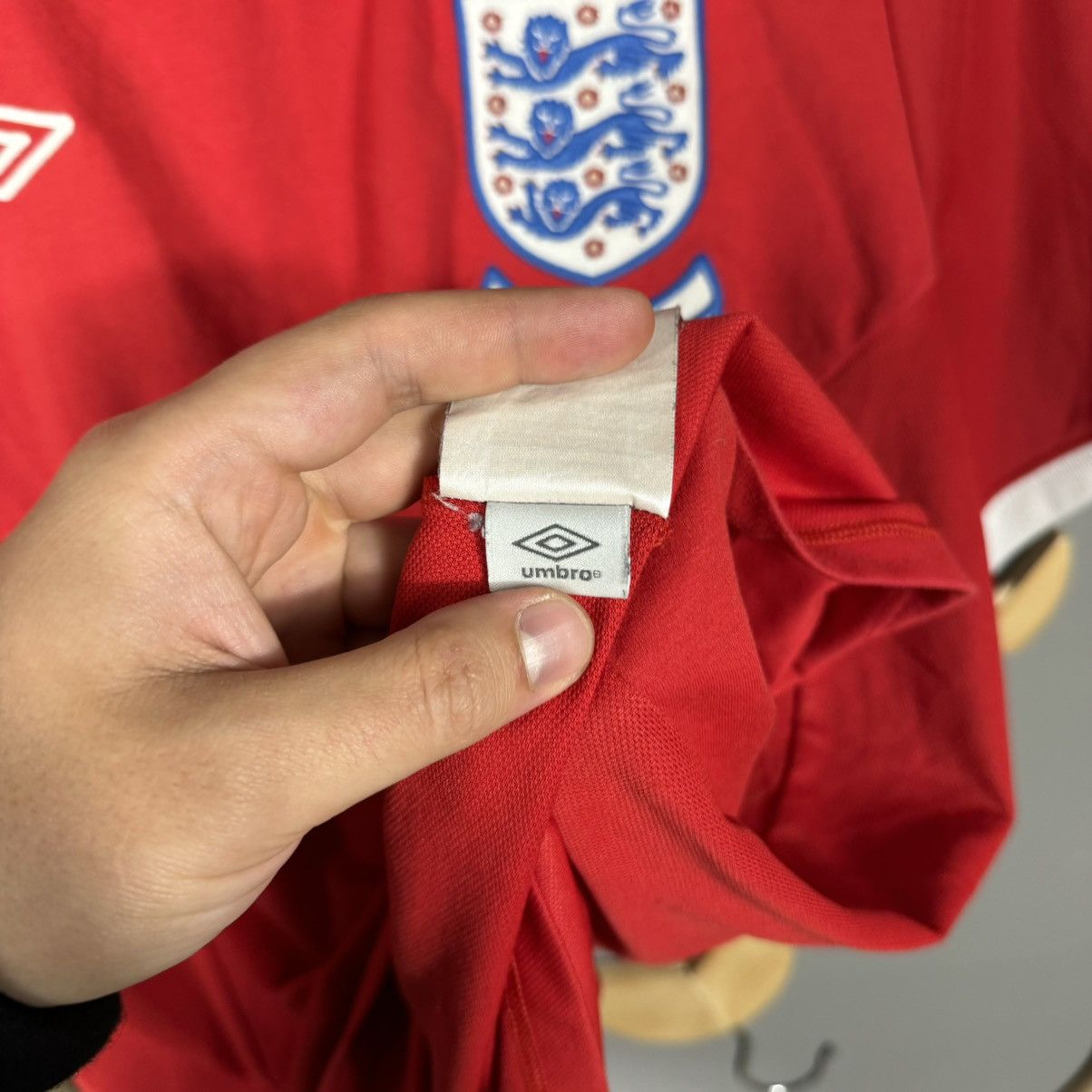 Umbro Umbro England 2010 South Africa Soccer Jersey Size US S / EU 44-46 / 1 - 7 Thumbnail