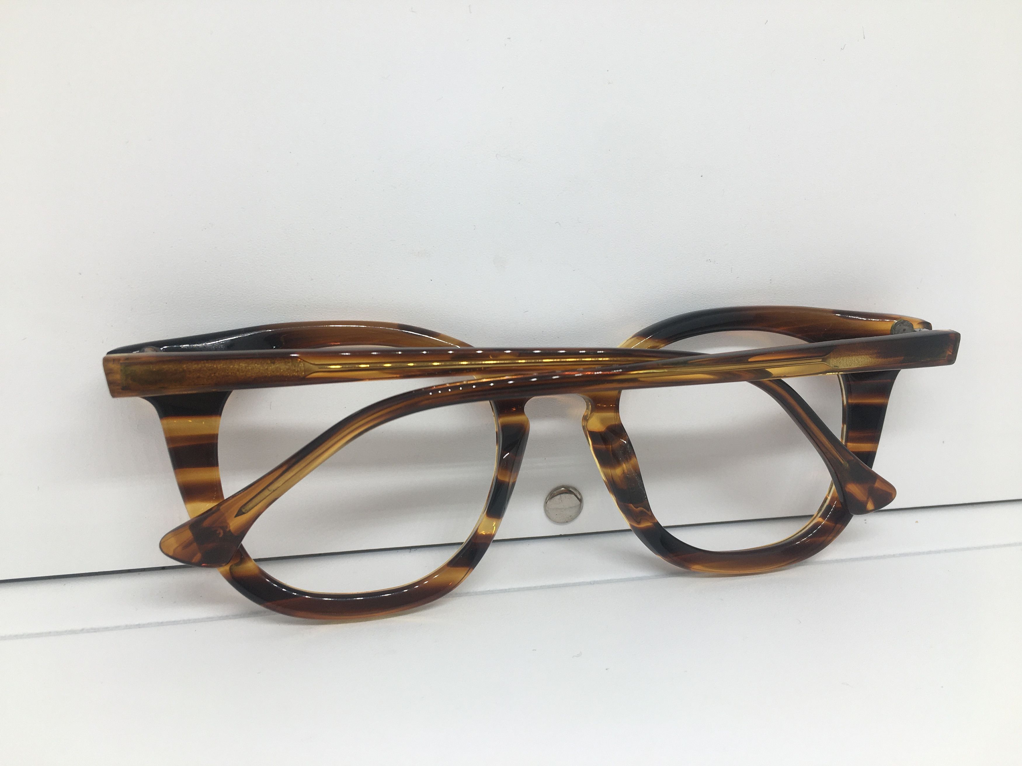 Other Brown Acetate Keyhole Bridge Eyeglasses Frame Size ONE SIZE - 8 Thumbnail