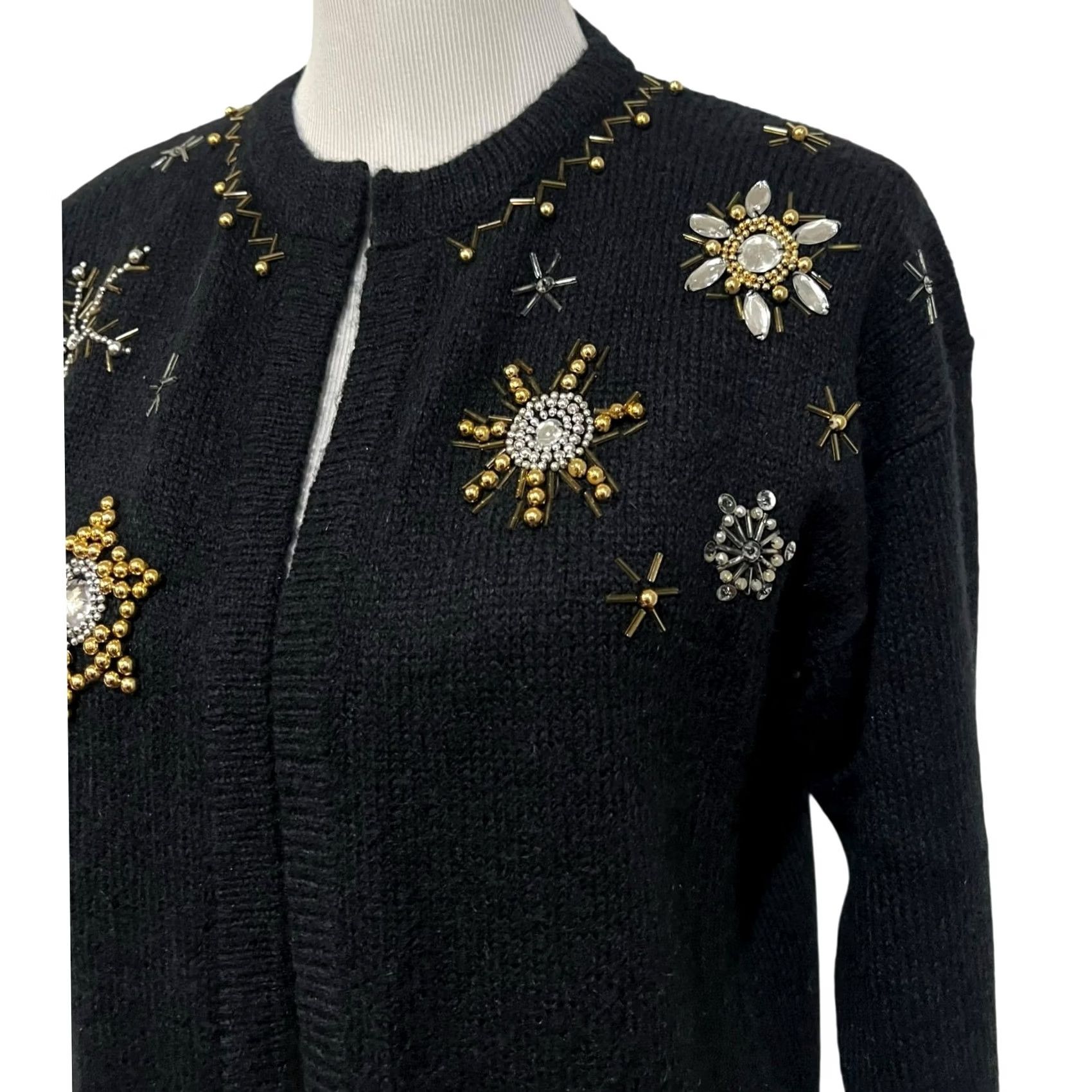 Vintage VINTAGE P’Galli Black Cardigan Sweater Beaded Snowflakes Winter Pockets Womens Sz Small 80s 90s Christmas Womens Size S / US 4 / IT 40 - 4 Thumbnail