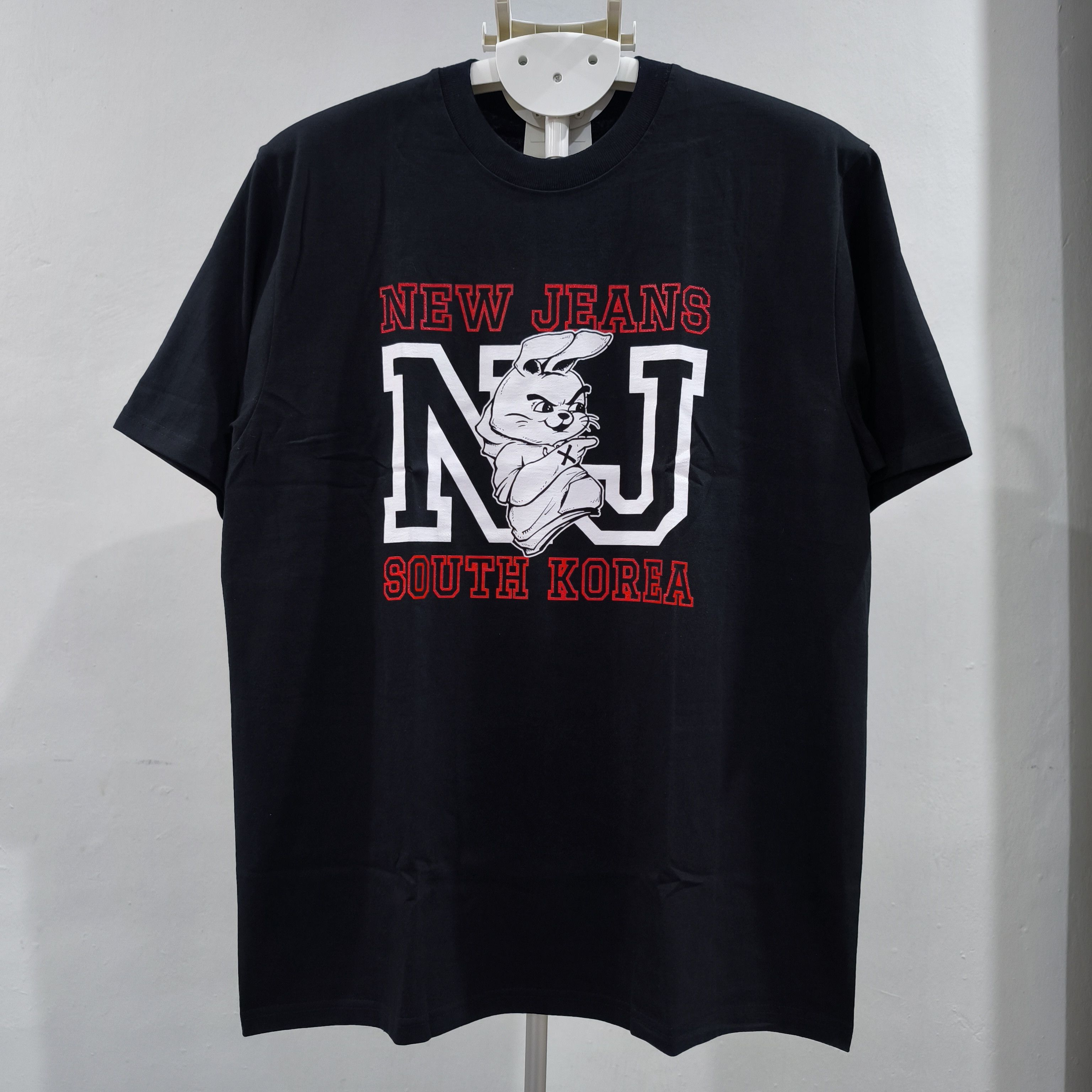 Rap Tees New Jeans NJ Fight NJZ T-shirt Size US XL / EU 56 / 4 - 1 Thumbnail