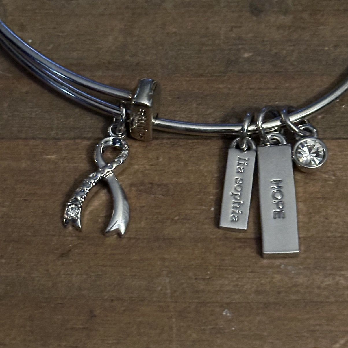 Other Lia Sophia rhinestone ribbon Hope charm bangle bracelet Size ONE SIZE - 4 Thumbnail
