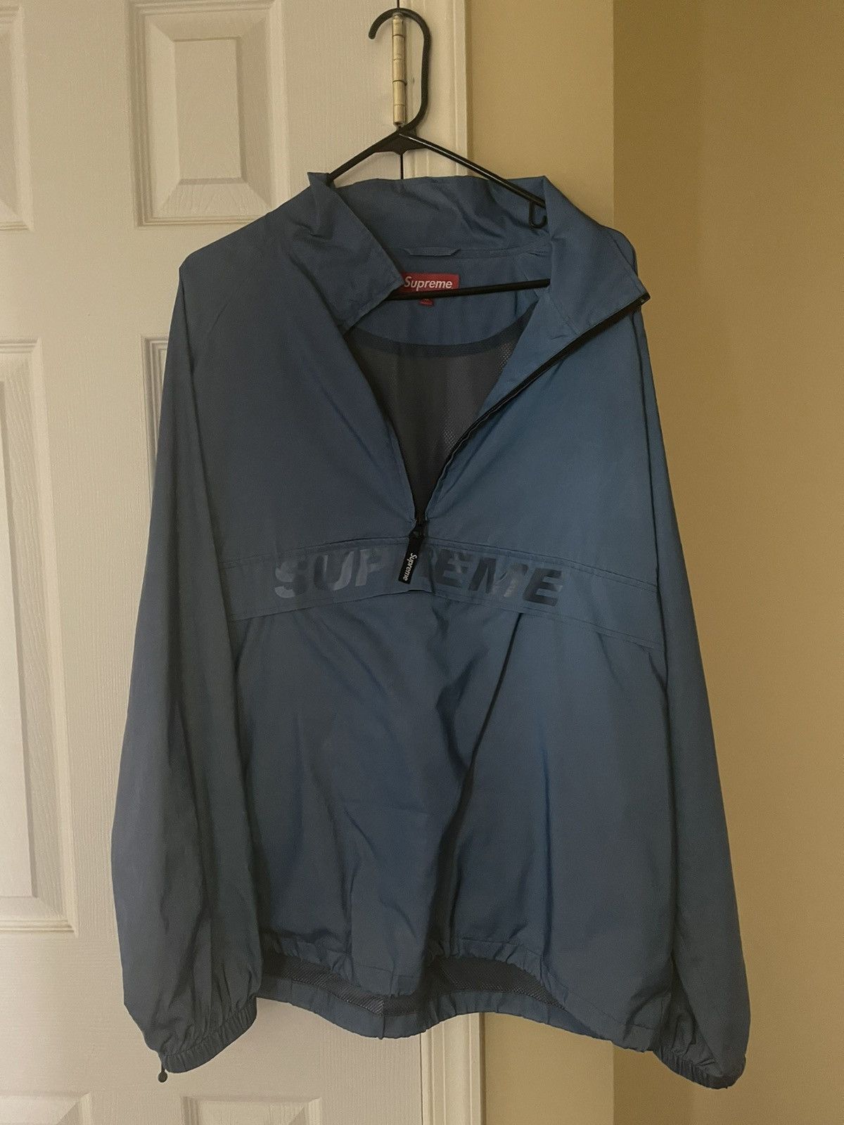 Supreme Supreme 3M Reflective Light Jacket Size US XL / EU 56 / 4 - 1 Thumbnail