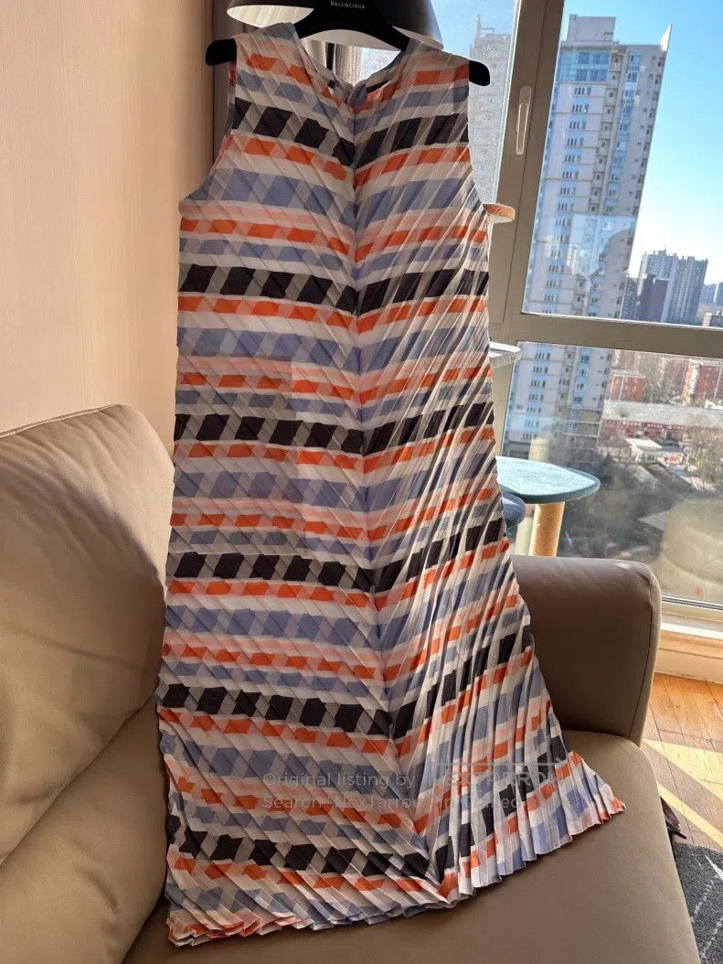 Issey Miyake Issey Miyake Origami Dress Size M / US 6-8 / IT 42-44 - 1 Thumbnail